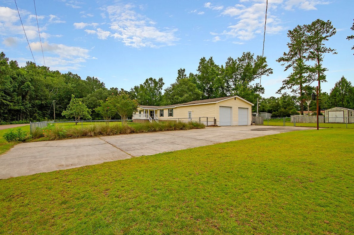 207 Catawba Hl Ct, Walterboro SC  29488-6689 exterior