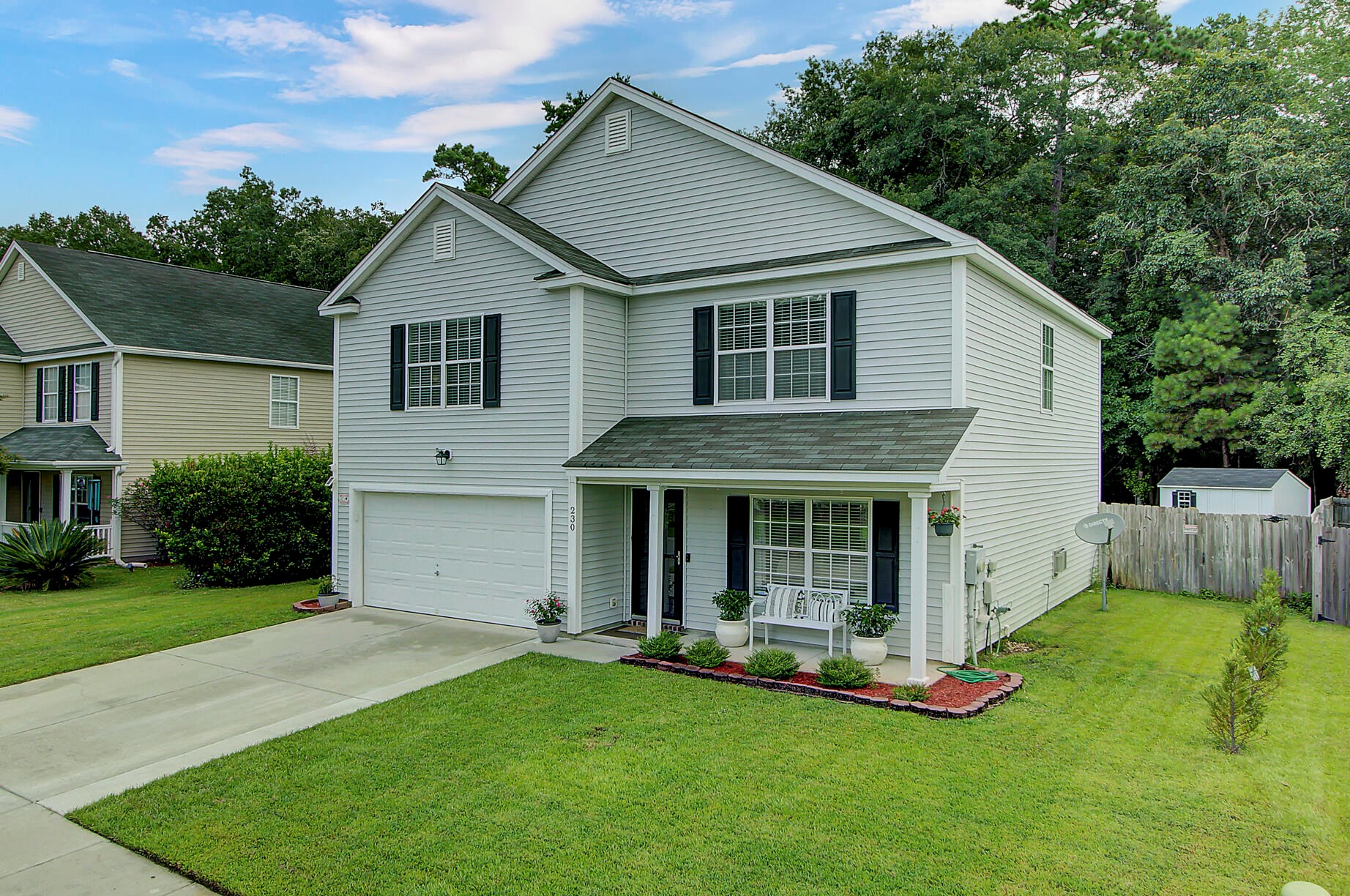 230 Eagle Ridge Rd, Summerville SC  29485-8480 exterior