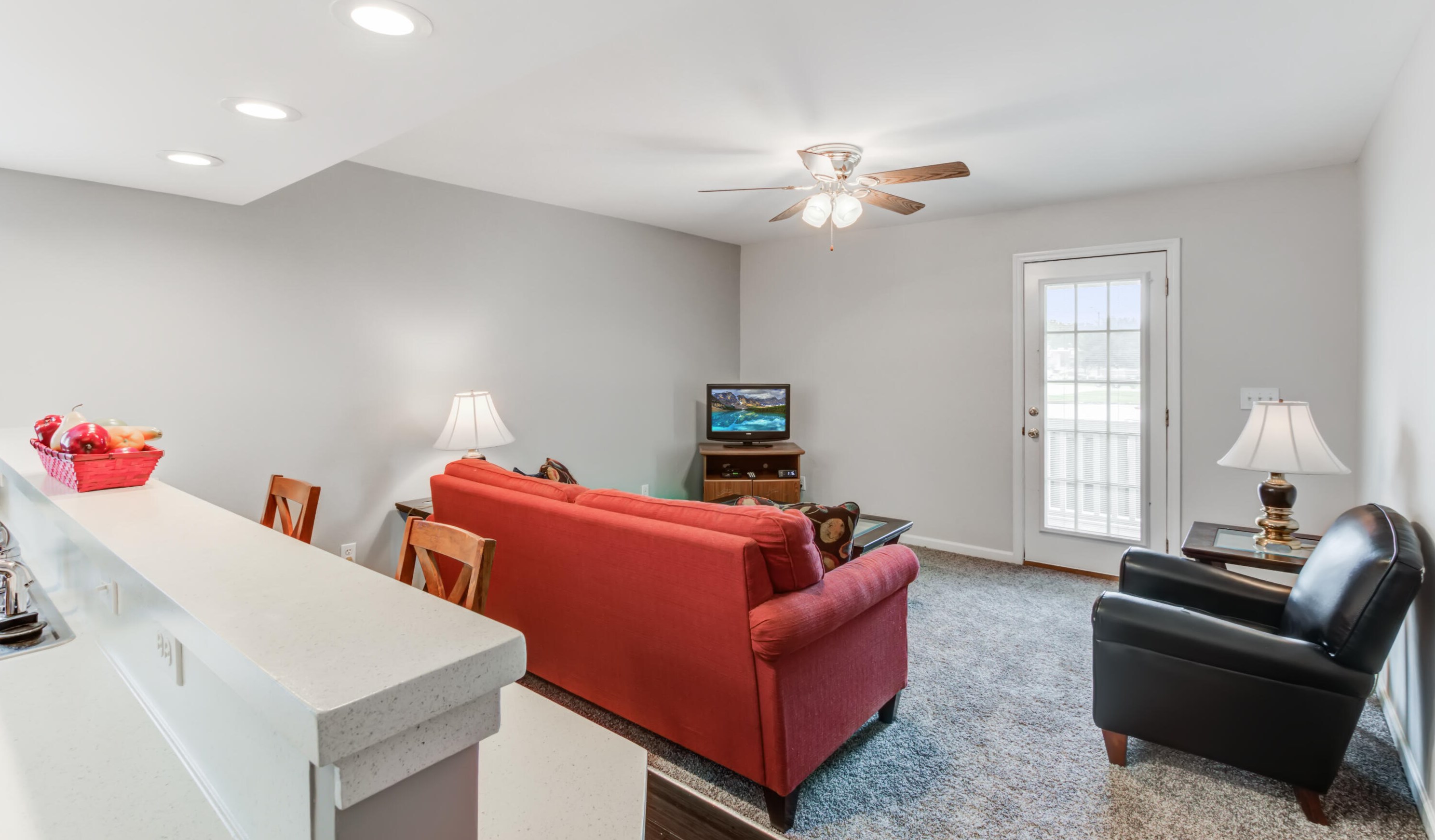 1004 Pelican Bay Dr, Moncks Corner SC  29461-3209 exterior