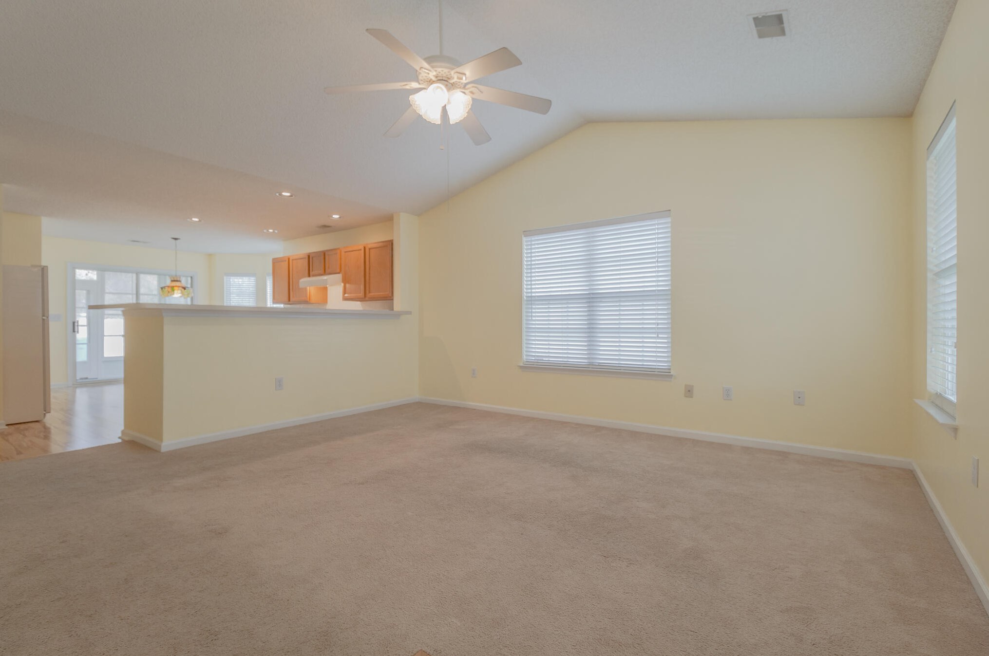 104 Pond Pine Trl, Summerville SC  29483-1643 exterior
