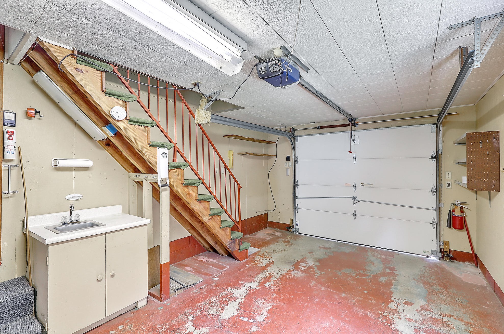 5332 Parkside Dr, Charleston SC  29405-4106 exterior