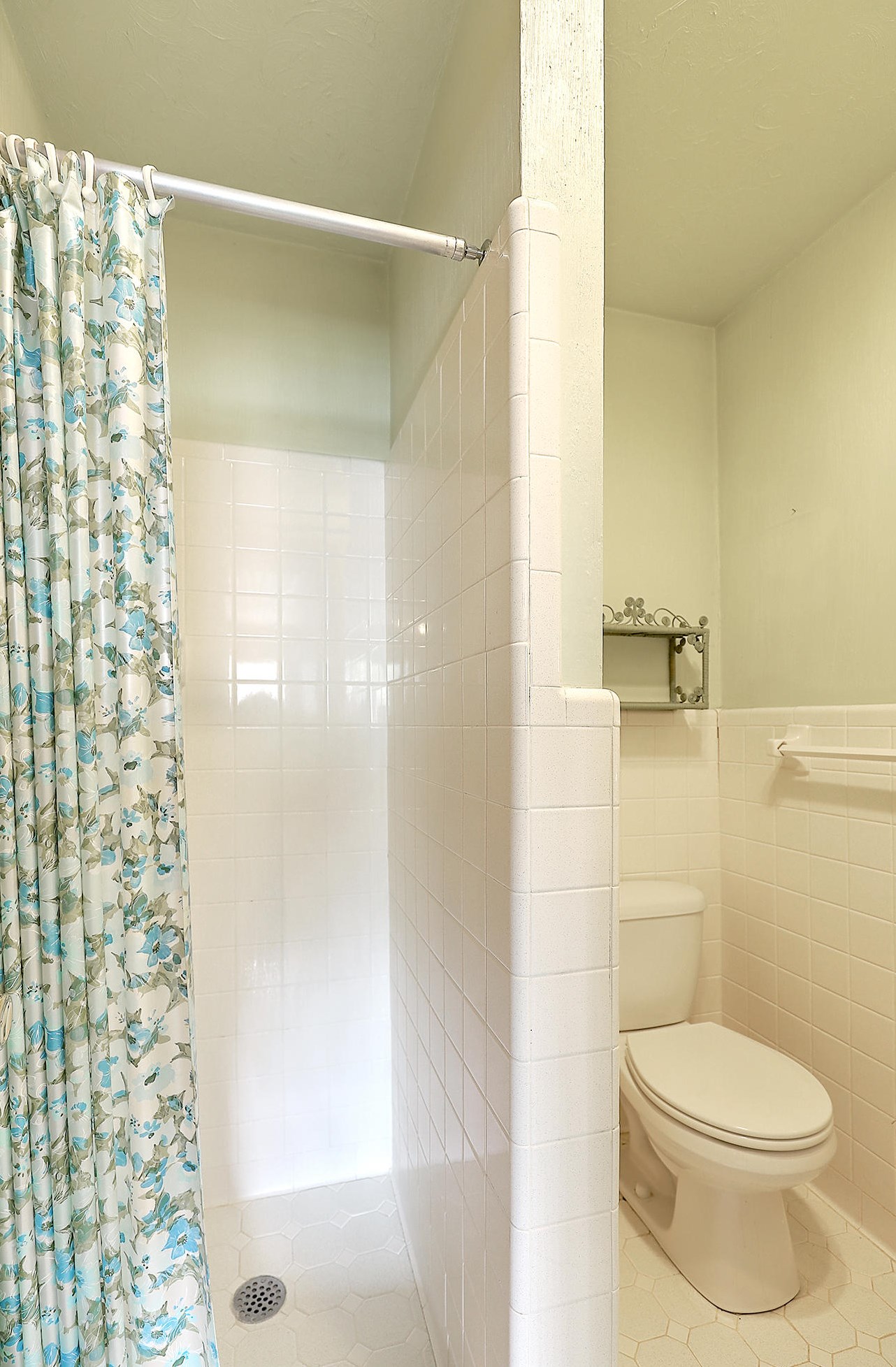 5332 Parkside Dr, Charleston SC  29405-4106 exterior