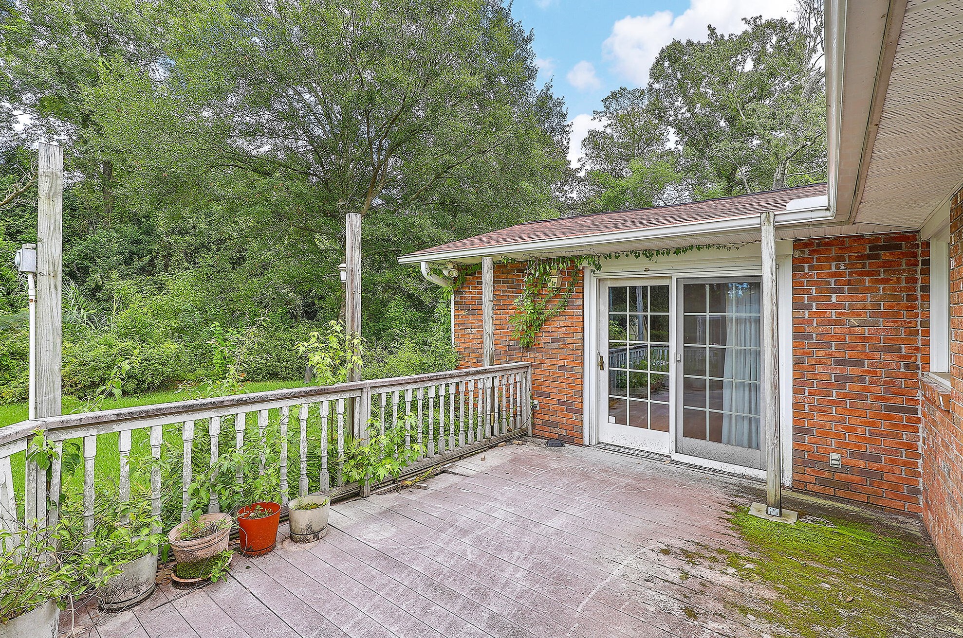 5332 Parkside Dr, Charleston SC  29405-4106 exterior