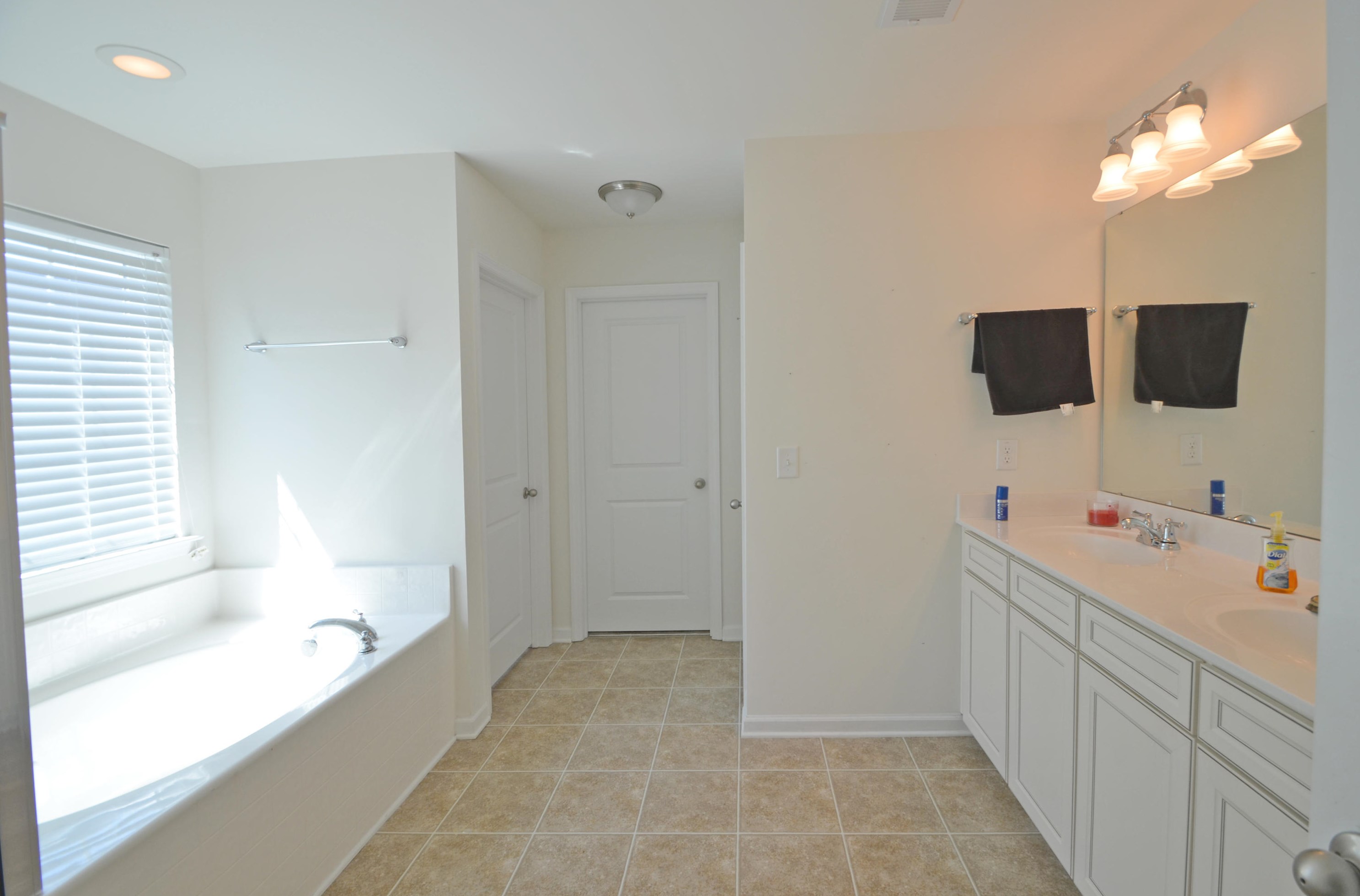 7827 Expedition Dr, Charleston SC  29420-9013 exterior