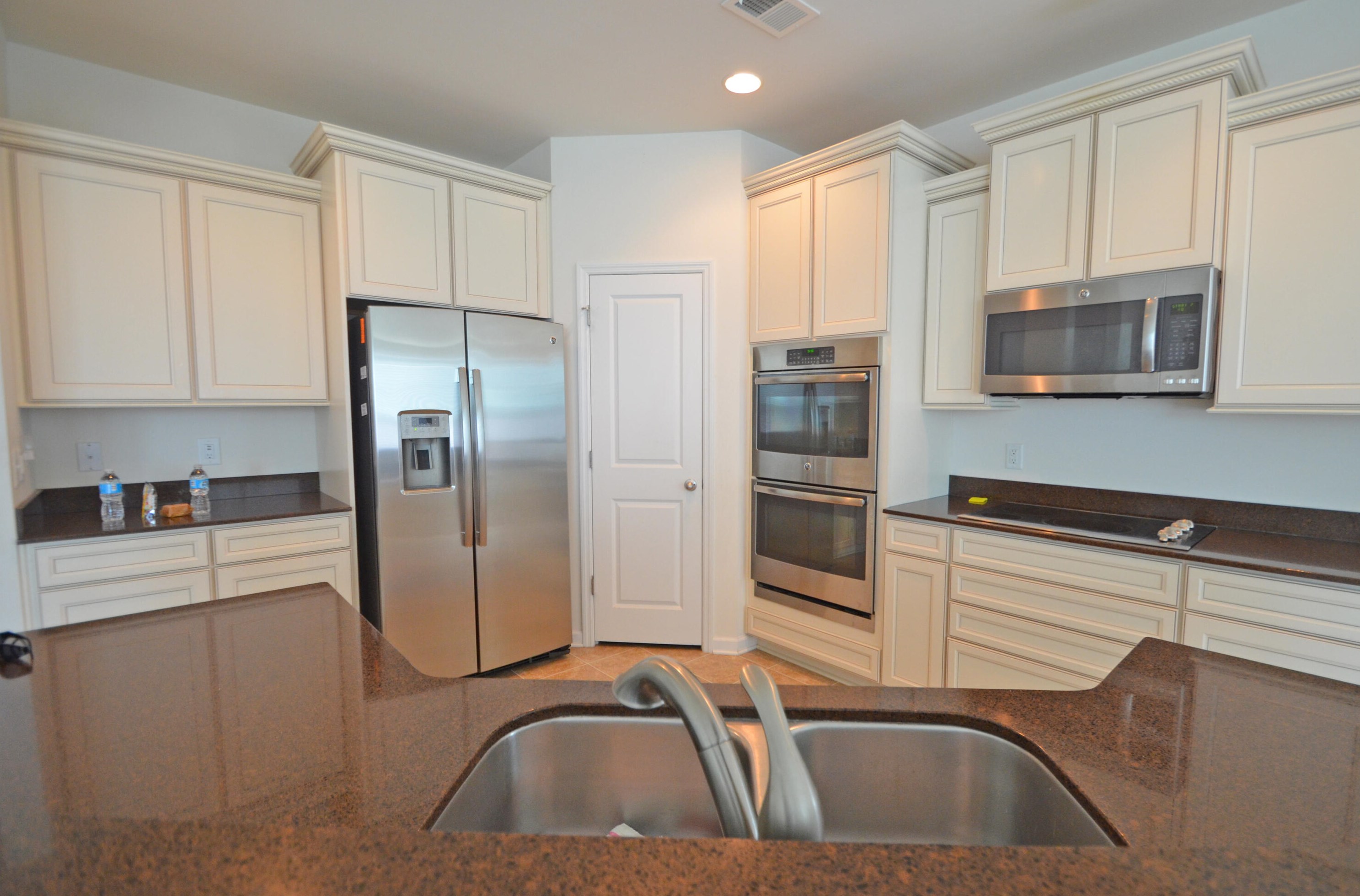 7827 Expedition Dr, Charleston SC  29420-9013 exterior