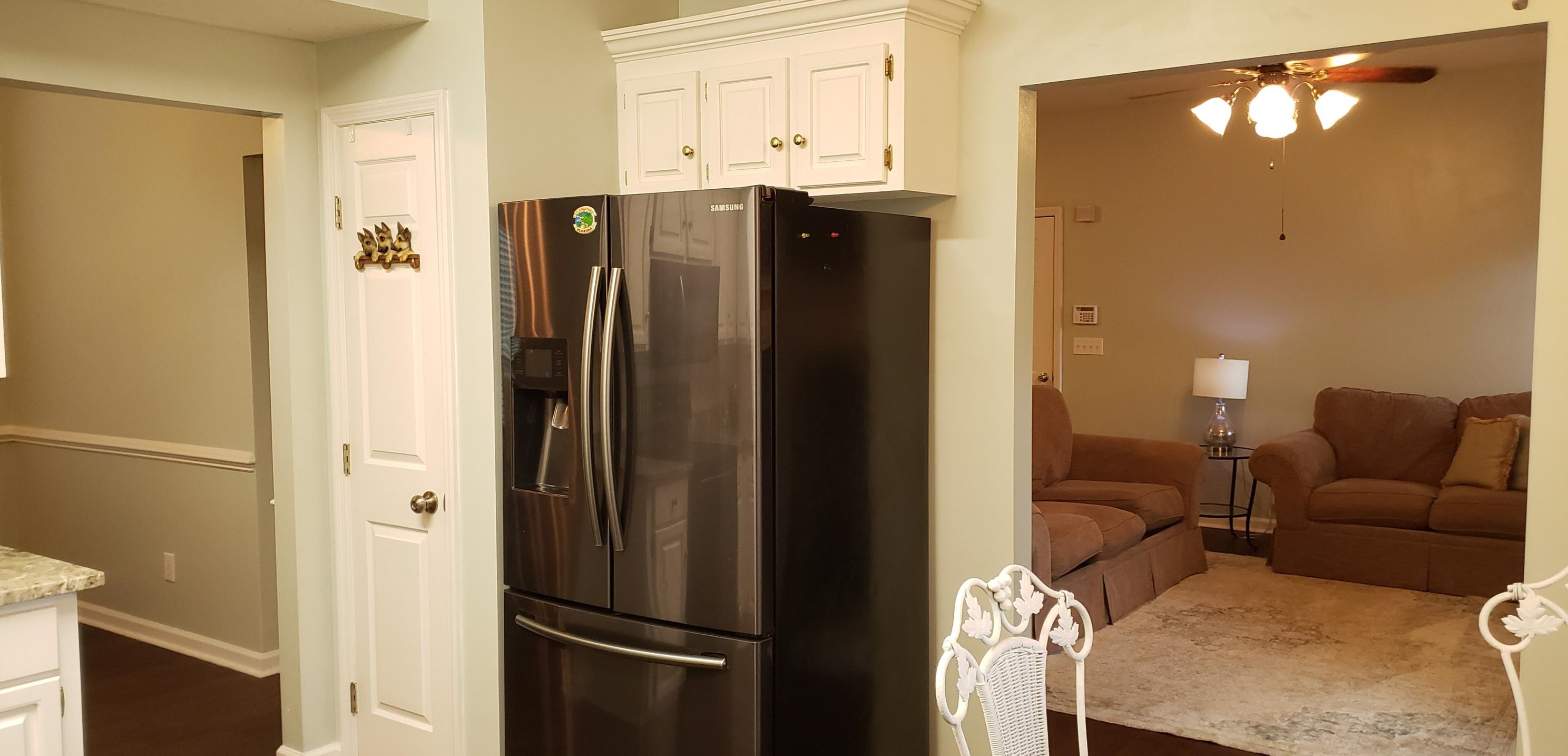 1600 Windsor Ln, Moncks Corner SC  29461-7154 exterior