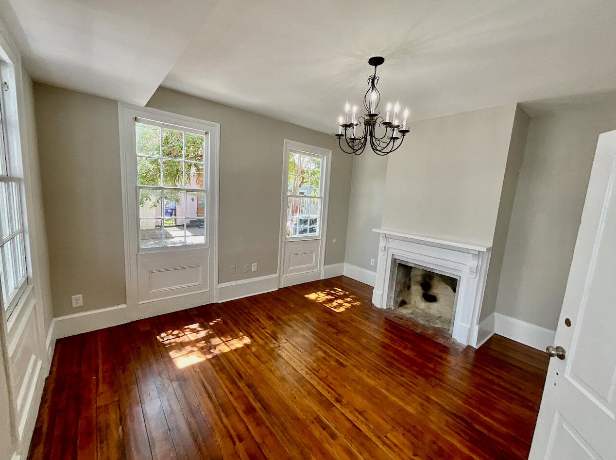 104 Nassau St, Charleston SC  29403-4804 exterior