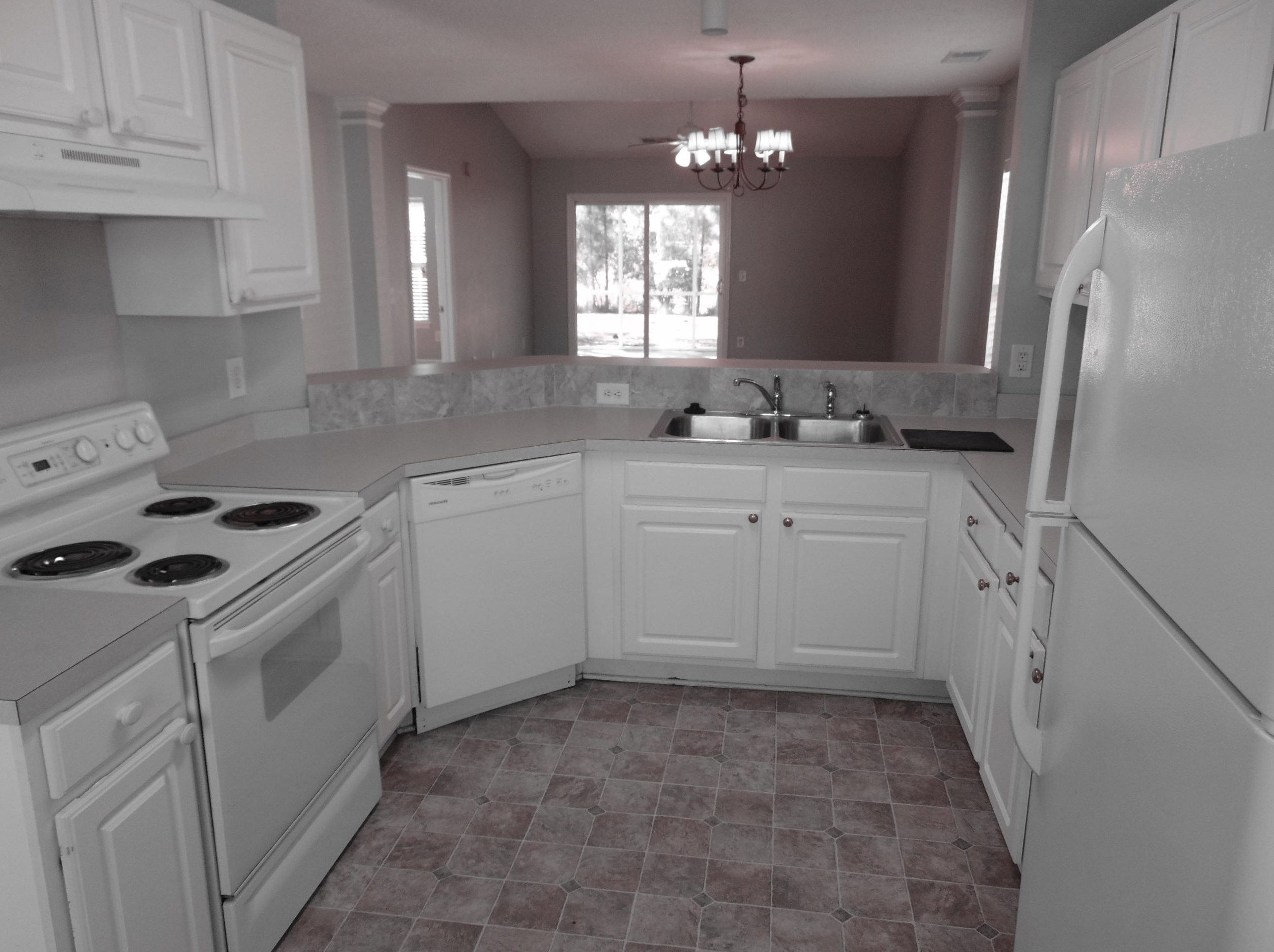 7336 Suncatcher Dr, Charleston SC  29410-8403 exterior