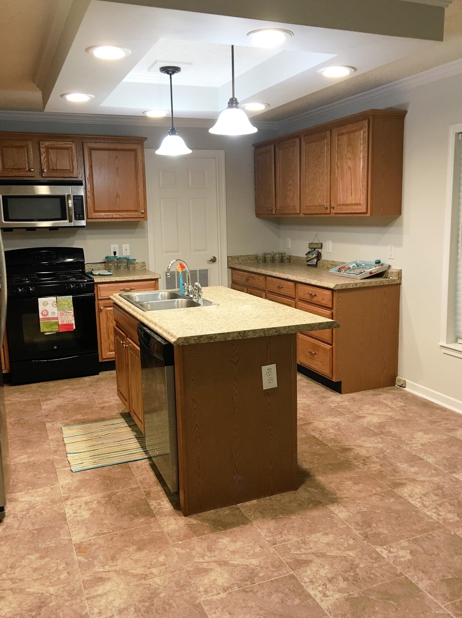 1785 Ruffin Rd, Walterboro SC 29488-9050 exterior