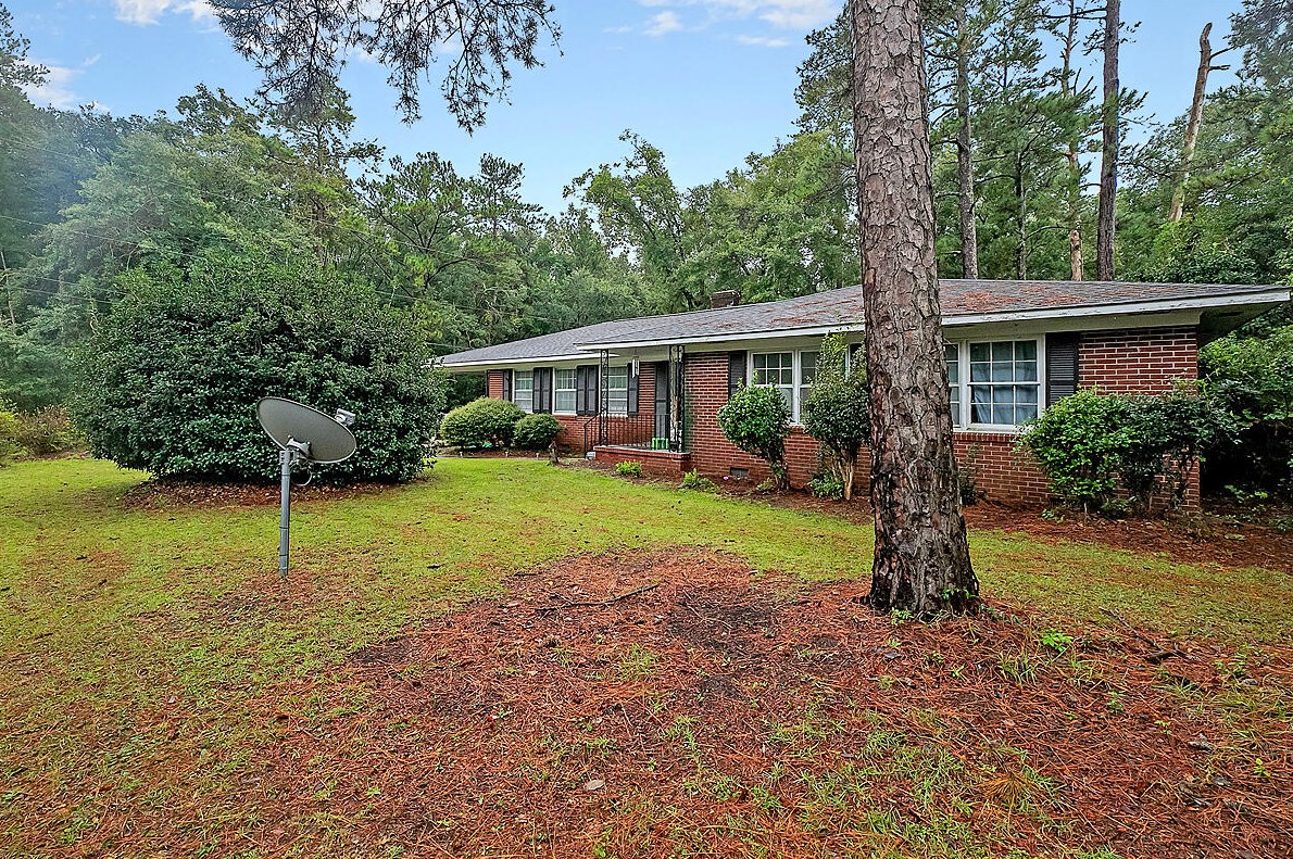 249 Bells Hwy, Walterboro SC  29488-2701 exterior