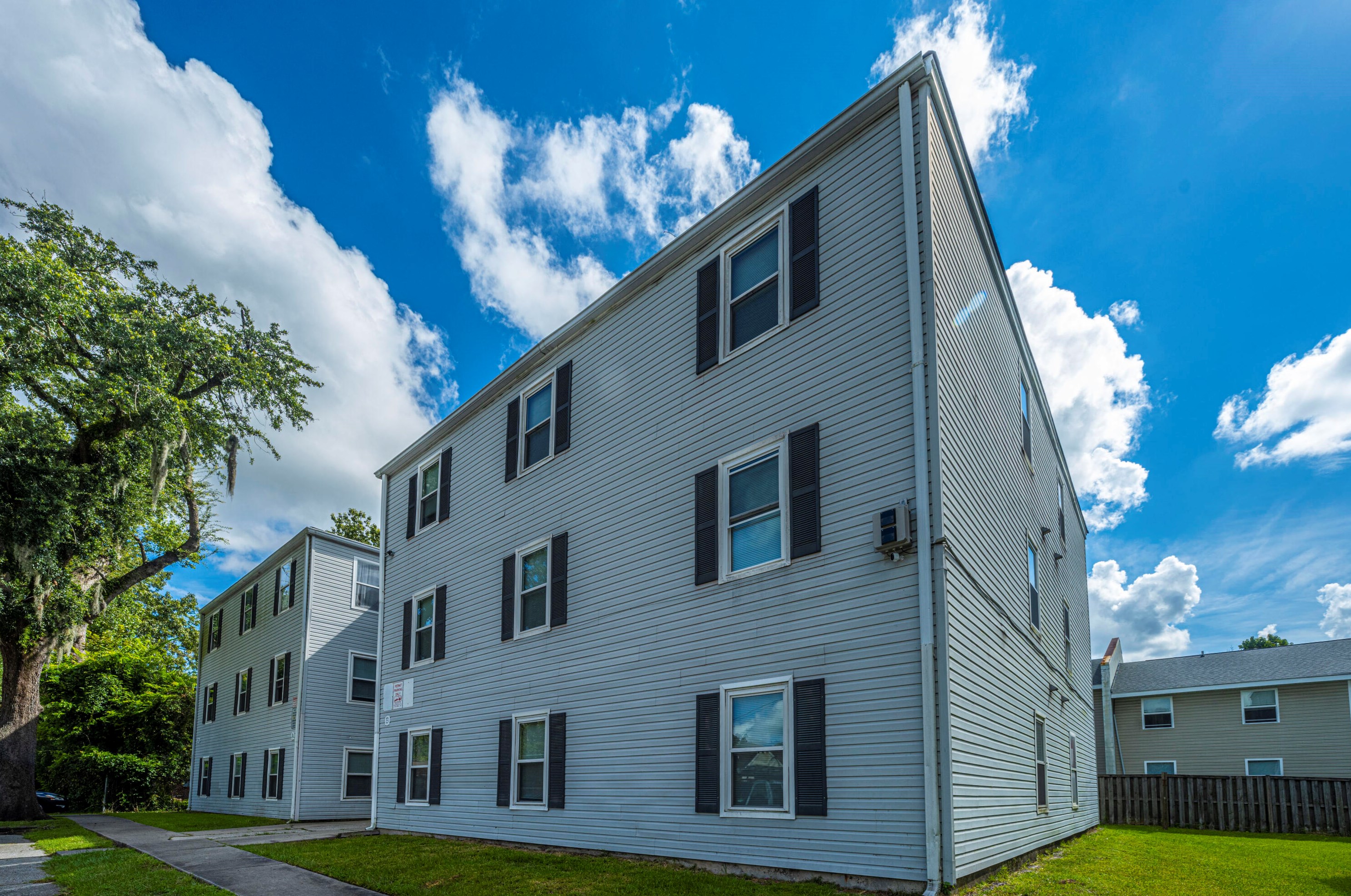1251 Sumner Ave, Charleston SC 29406-3840 exterior