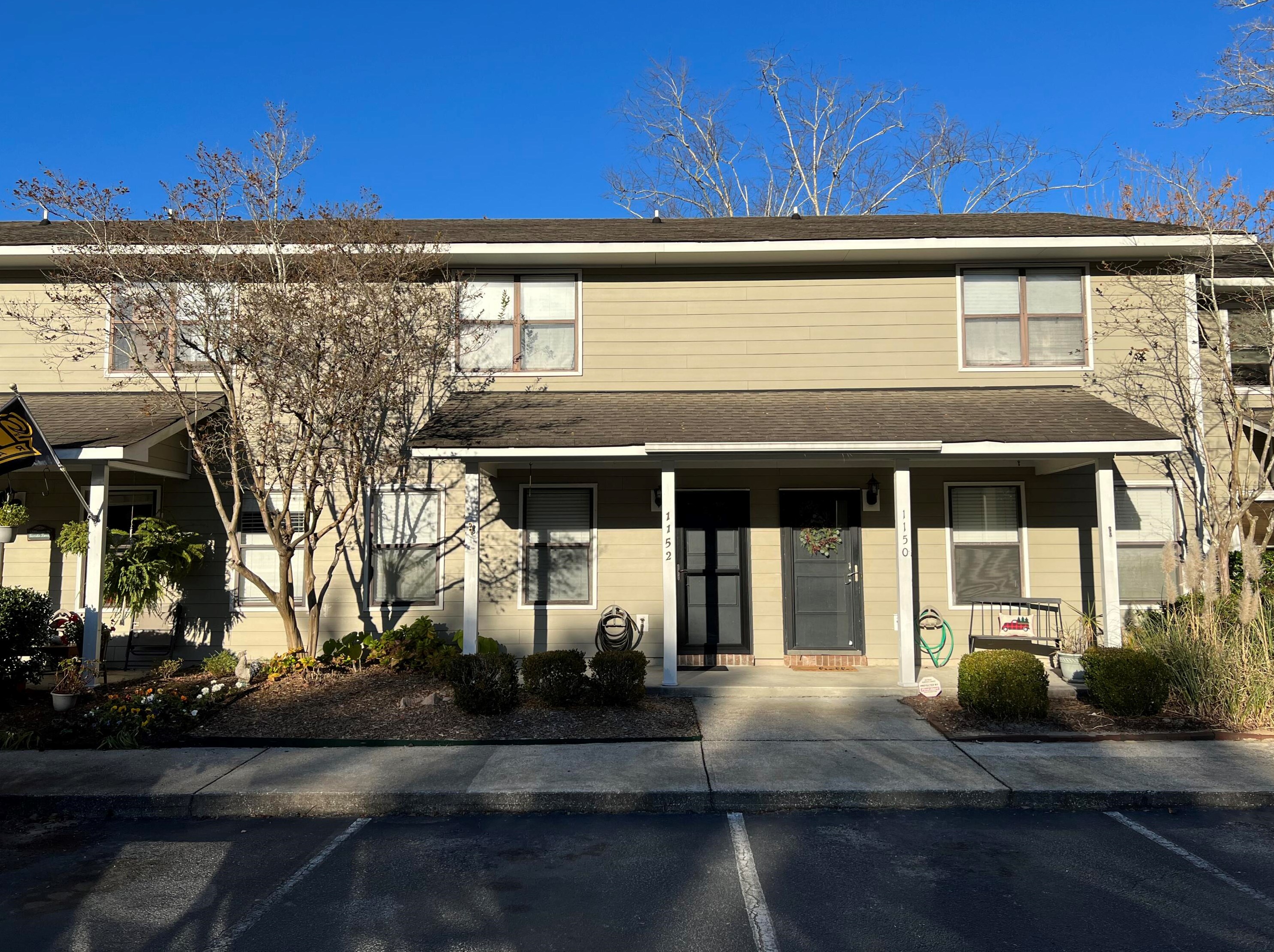 1152 Julian Clark Rd, Charleston SC exterior