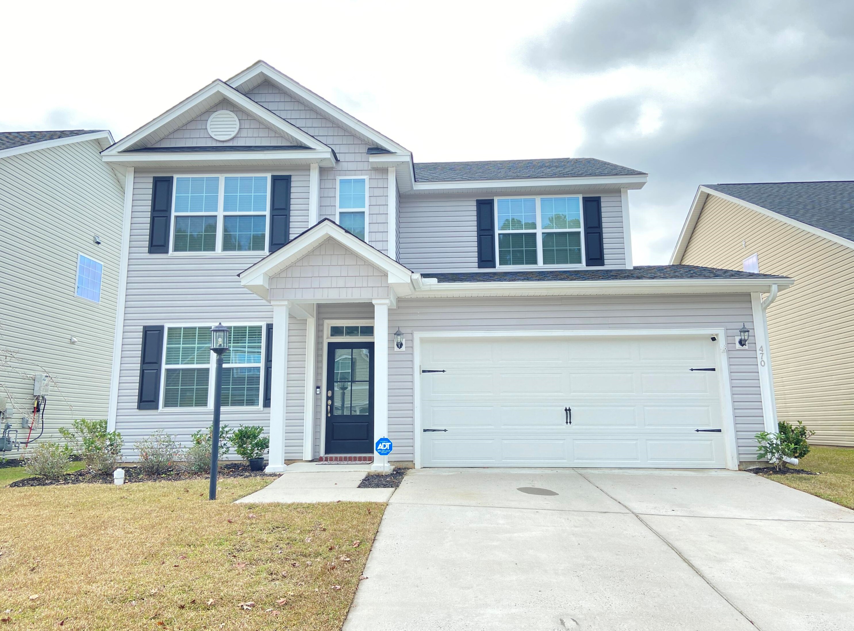 470 Foxbank Plantation Blvd, Moncks Corner SC  29461-6715 exterior