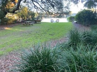 1483 Harborsun Dr, Charleston SC 29412-8289 exterior