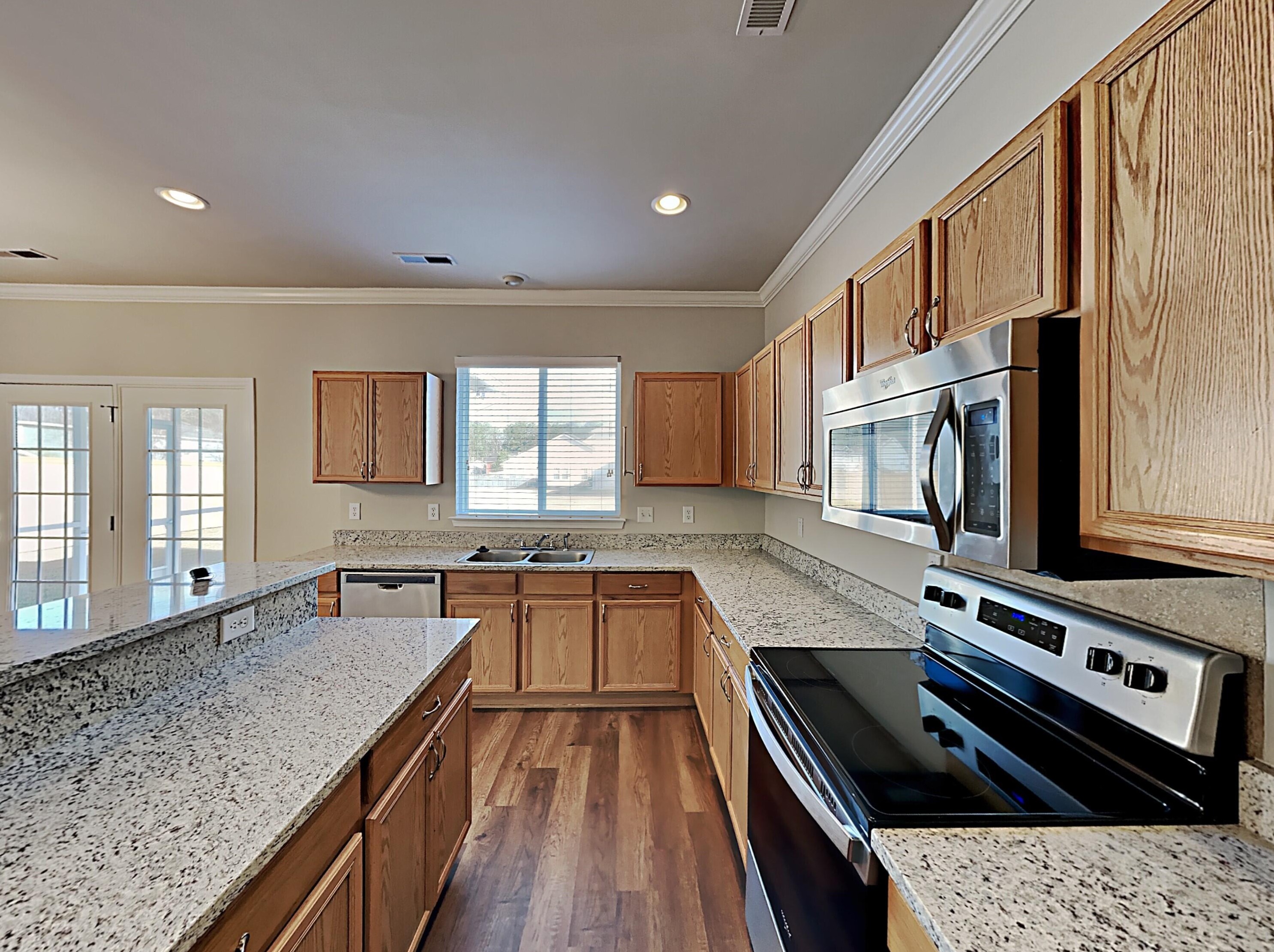 307 Evesham Ave, Moncks Corner SC  29461-8852 exterior