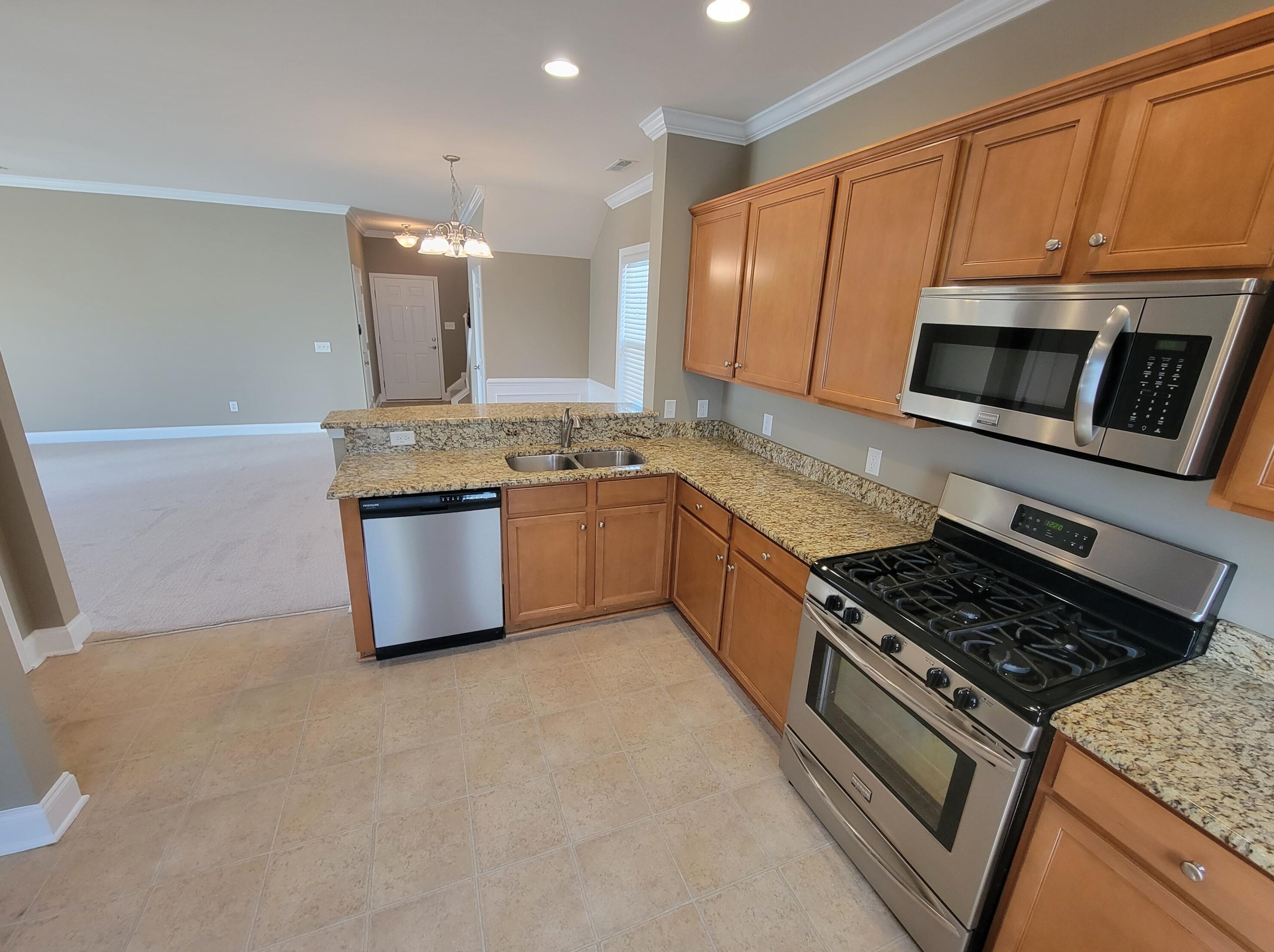 244 Old Carolina Dr, Charleston SC 29445-3497 exterior