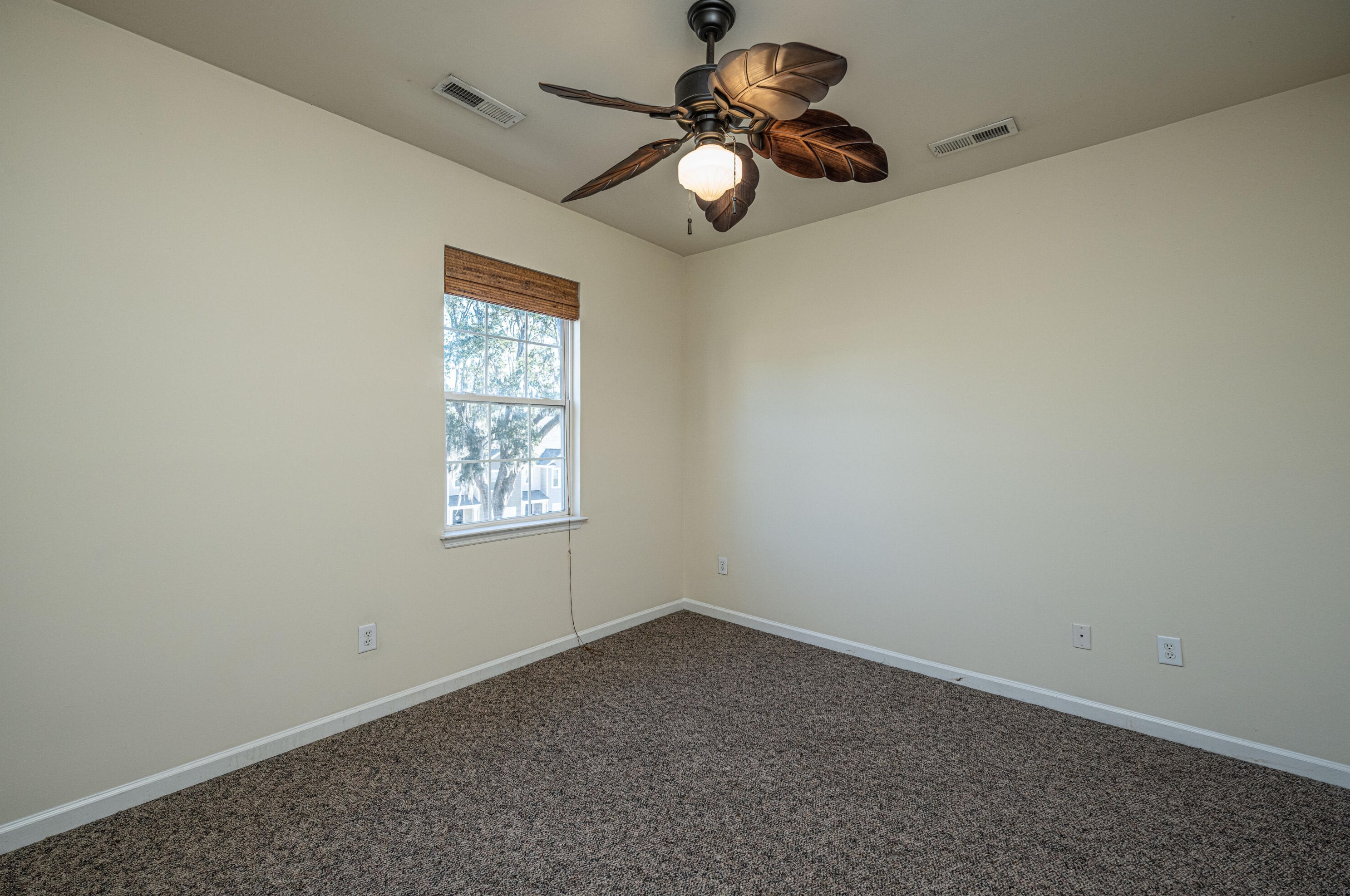 4664 Palm Vw Cir, Charleston SC 29418-5023 exterior