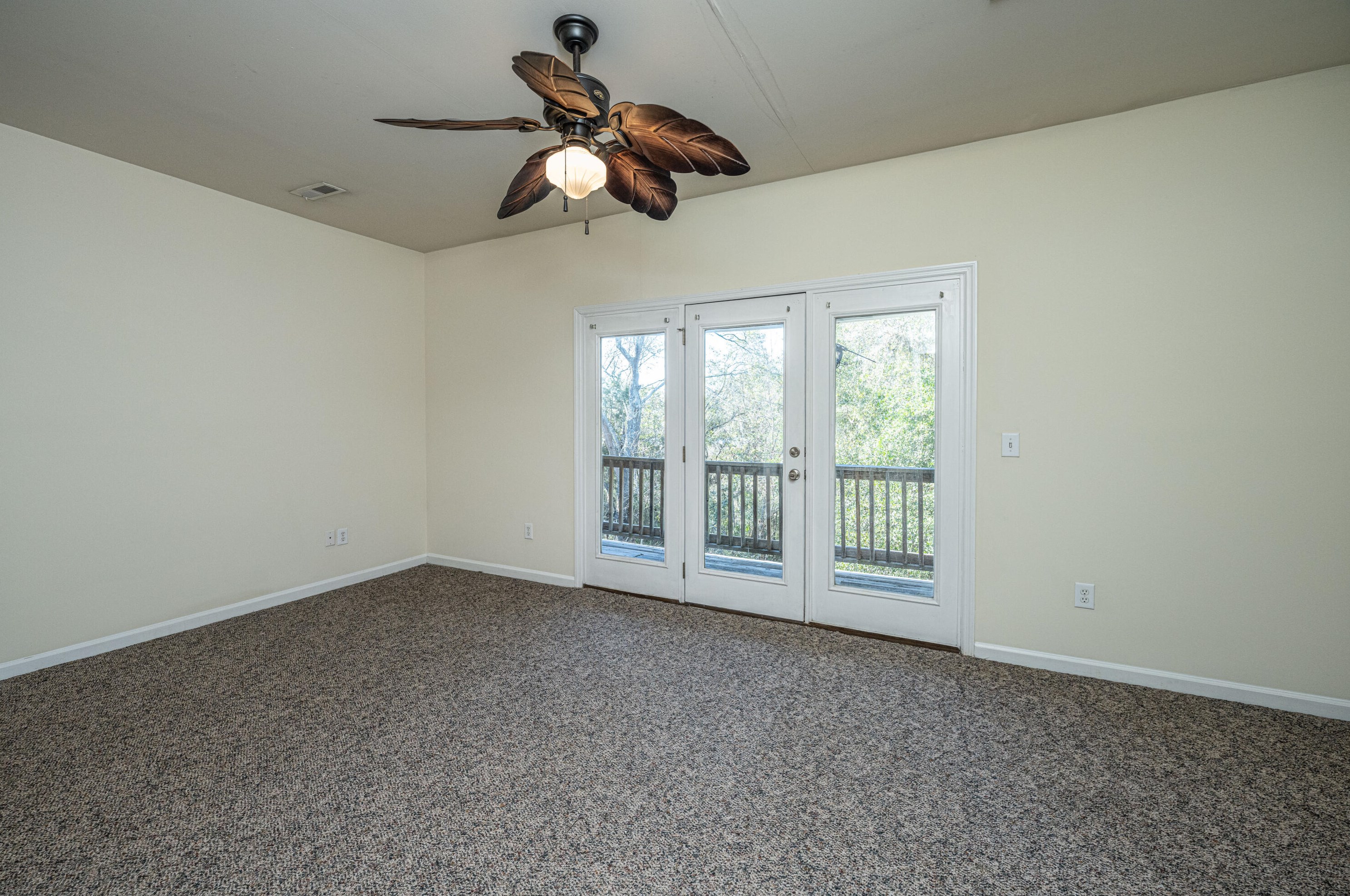 4664 Palm Vw Cir, Charleston SC 29418-5023 exterior