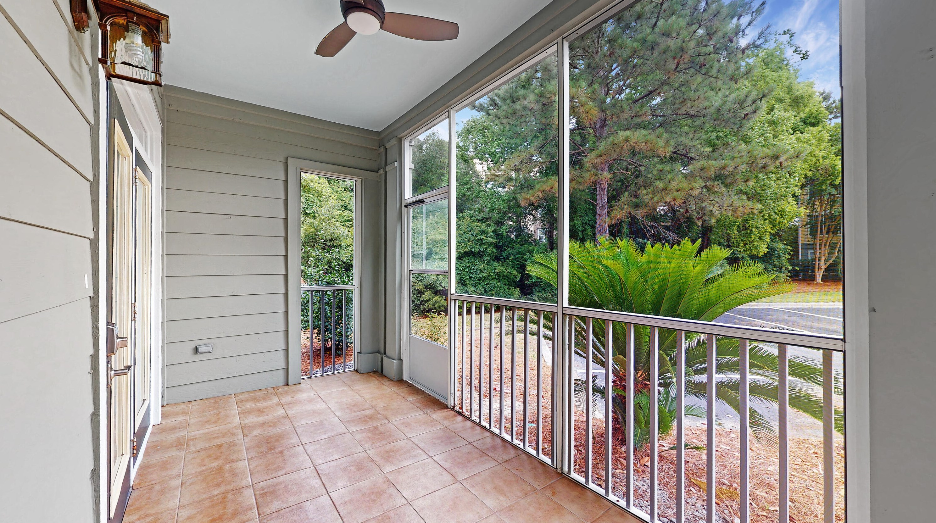 130 River Landing Dr, Charleston SC 29492-7400 exterior