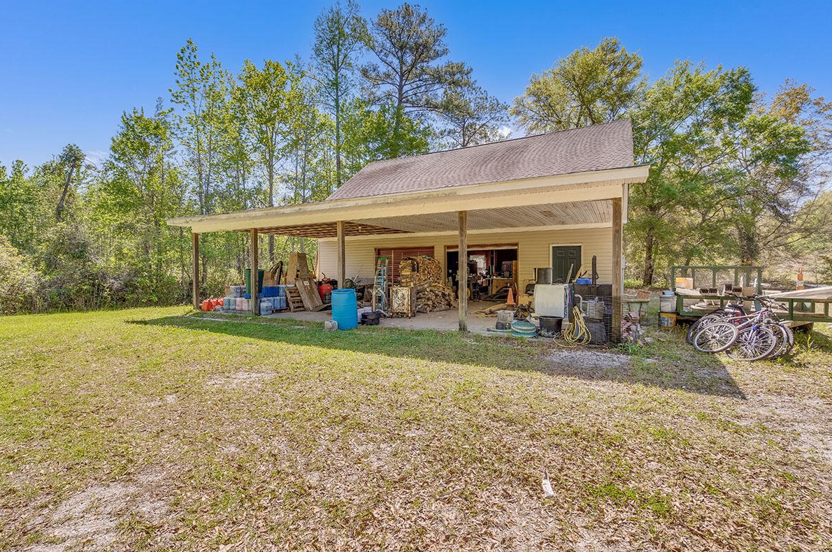 150 Sullivans Landing Rd, Ridgeville, SC 29472