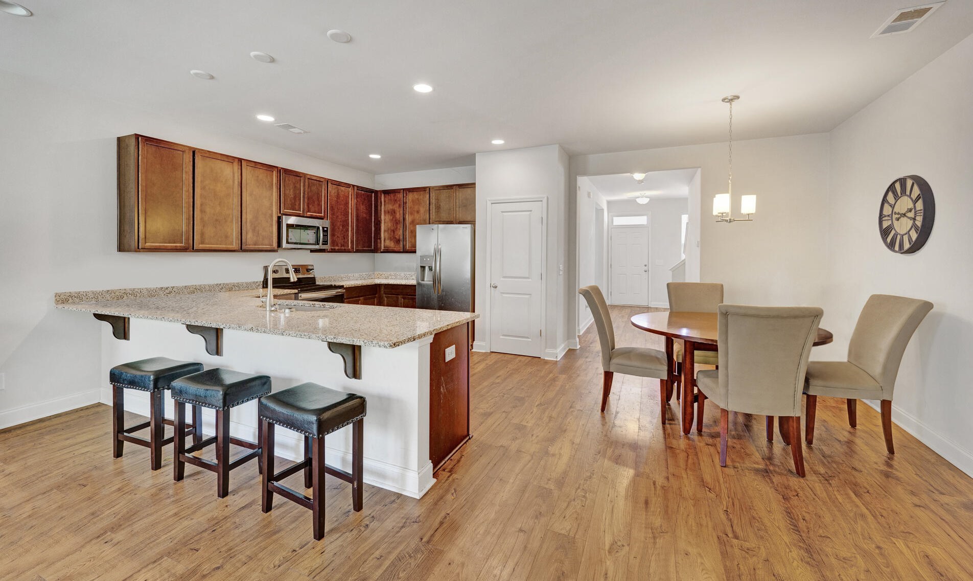 7807 Montview Rd, Charleston SC  29418-2258 exterior