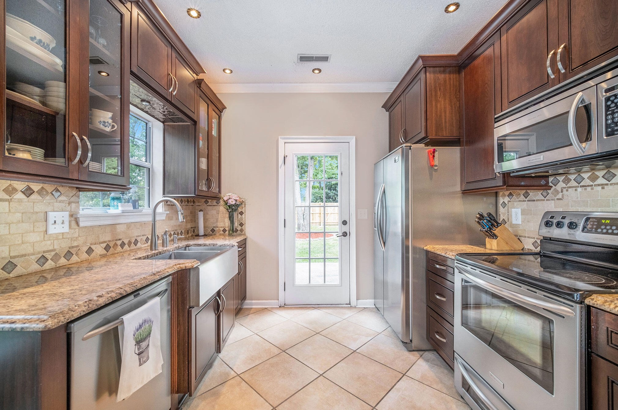 128 Hartwick Ln, Charleston SC 29445-7030 exterior