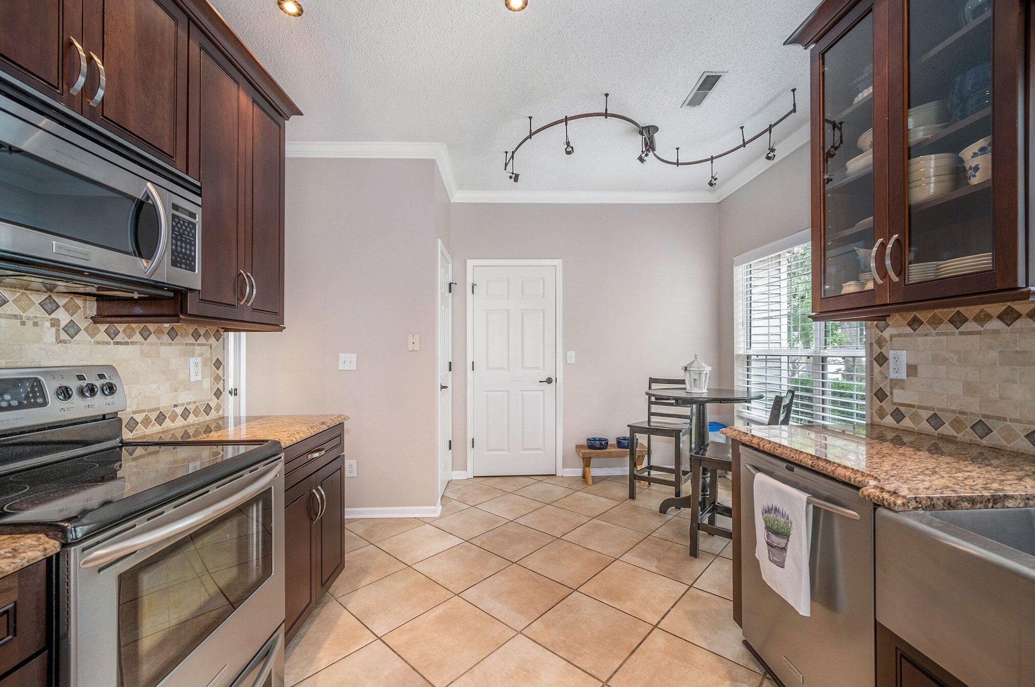 128 Hartwick Ln, Charleston SC 29445-7030 exterior