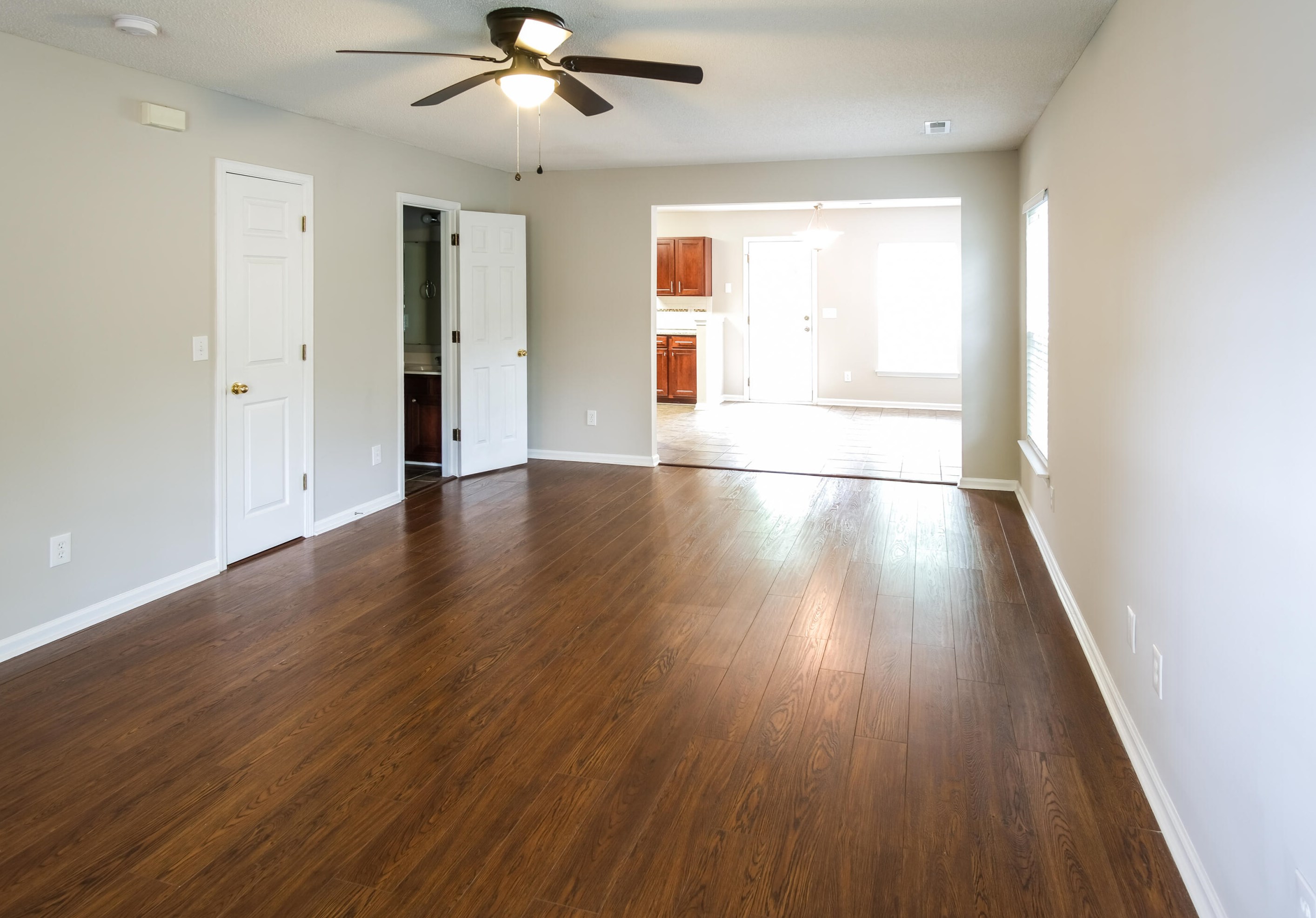 300 Slow Mill Dr, Charleston SC  29445-9640 exterior