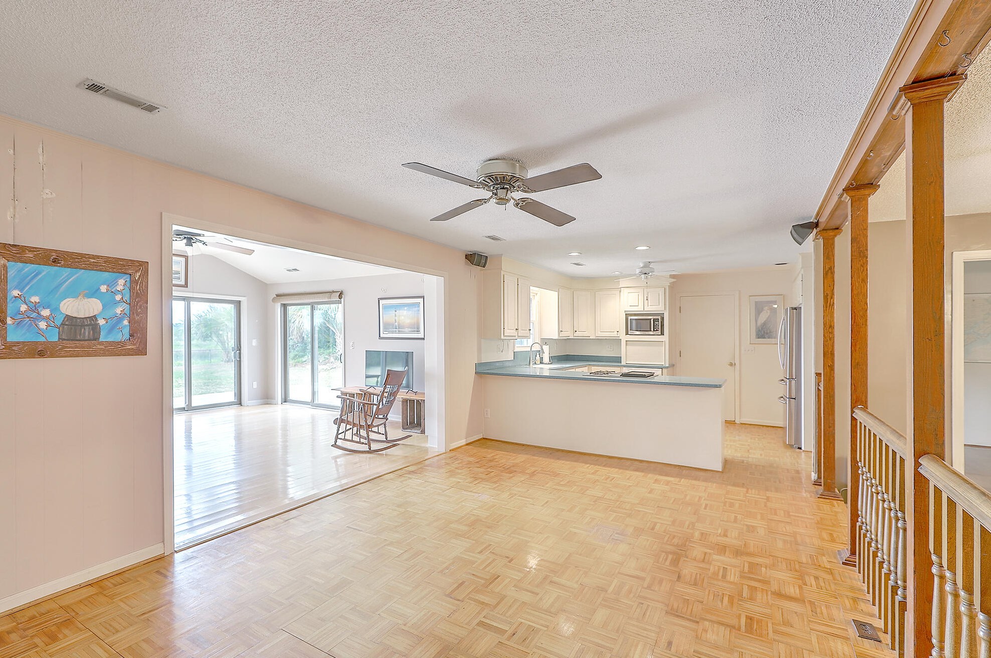 1632 Oak Island Dr, Charleston SC 29412-9519 exterior