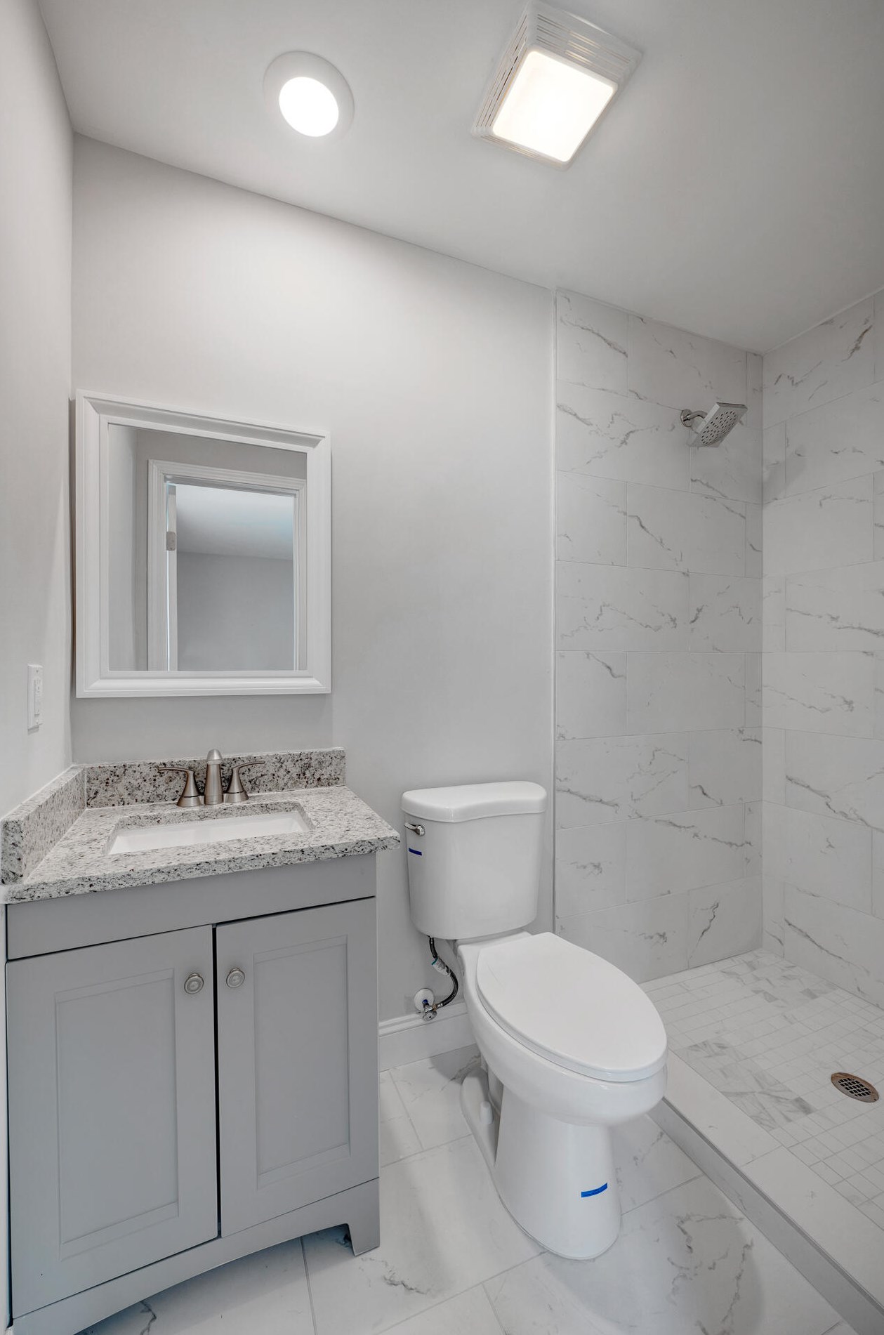 307 Ashley Dr, Summerville SC  29485-5705 exterior