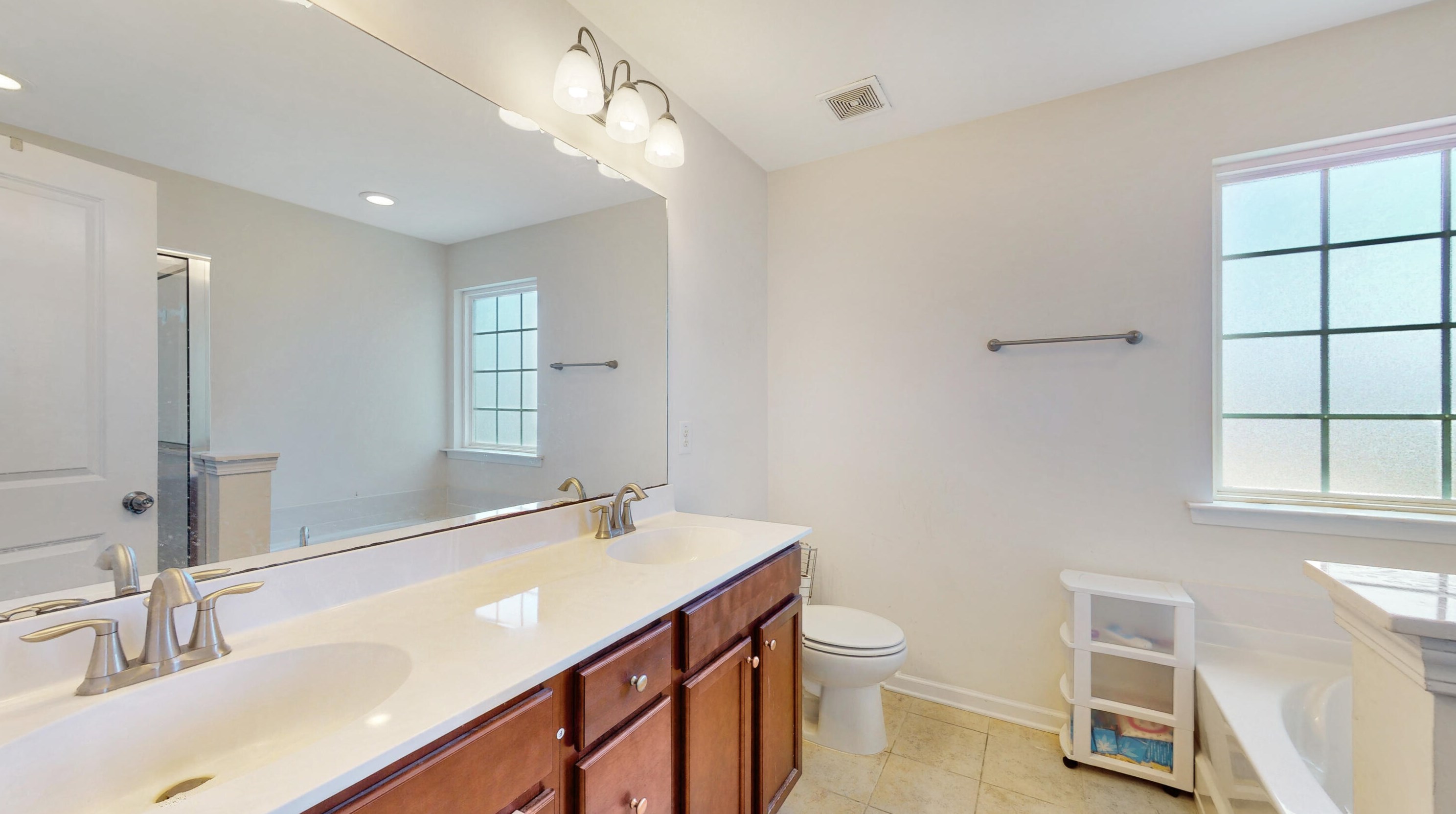 441 Whispering Breeze Ln, Summerville SC  29486 exterior