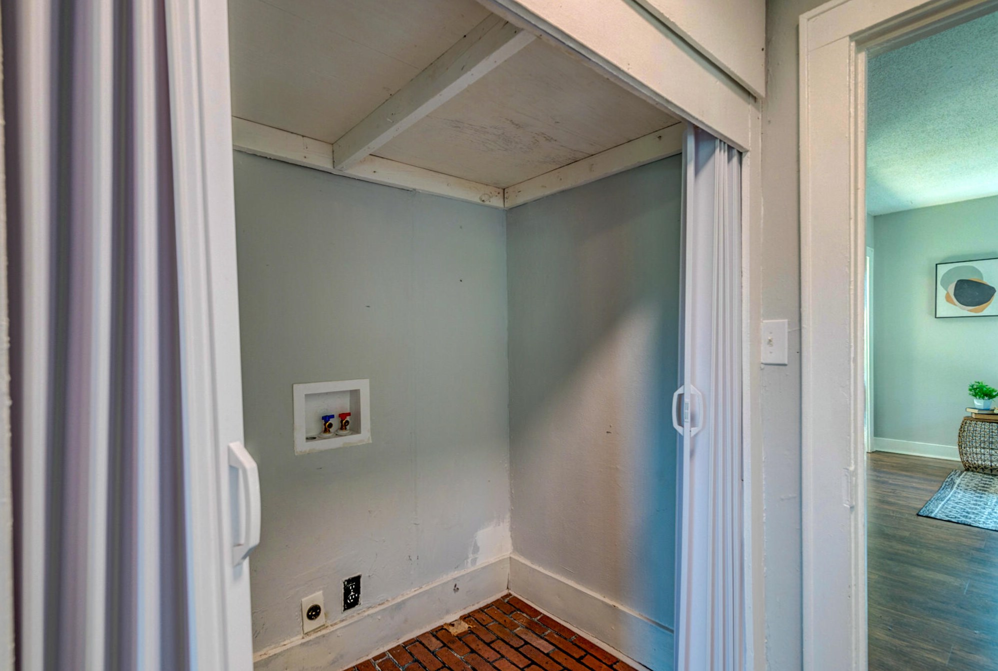 3996 Niagara St, Charleston SC  29405-8626 exterior