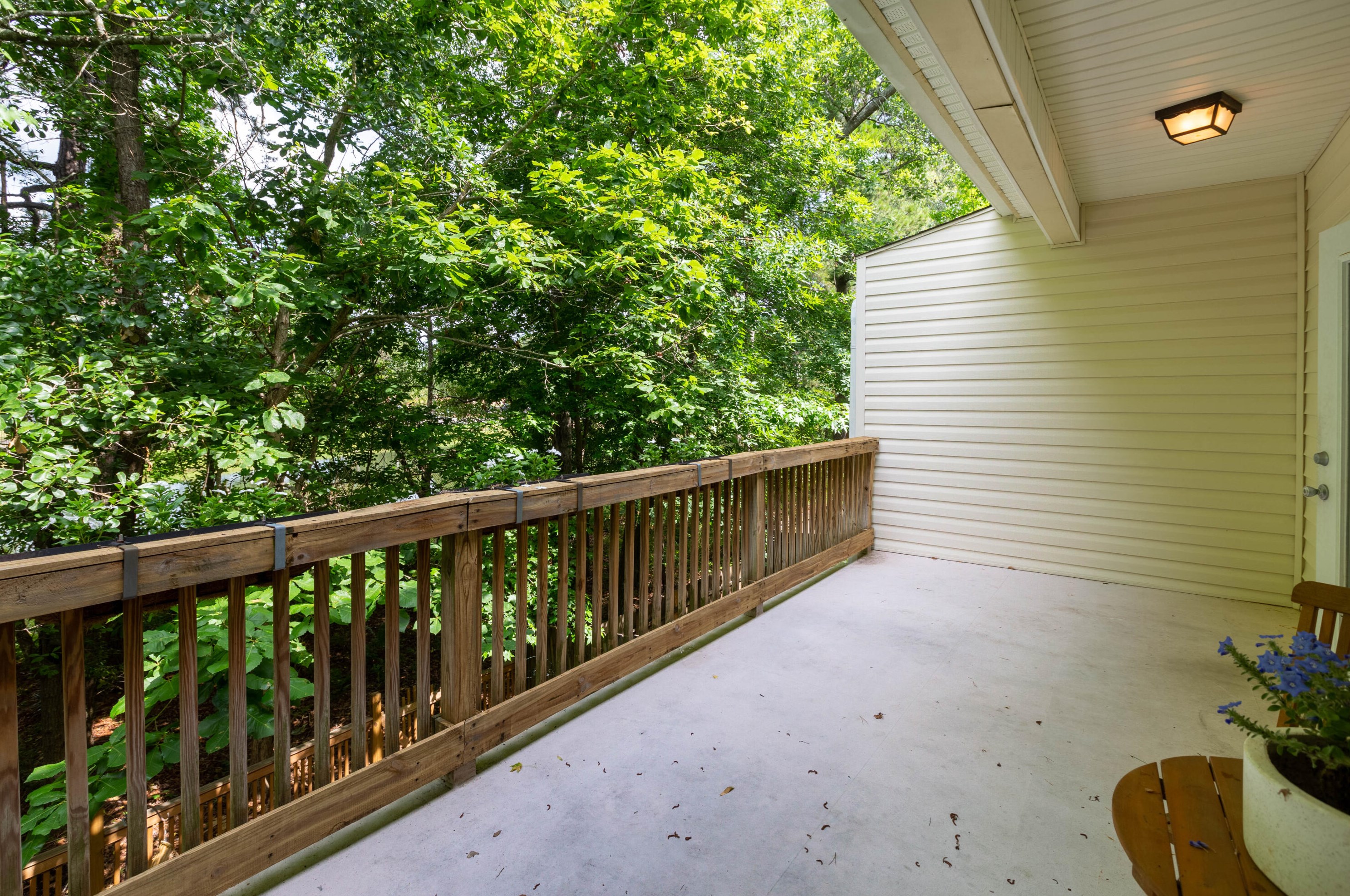 4027 Hartland St, Charleston SC 29414-6095 exterior