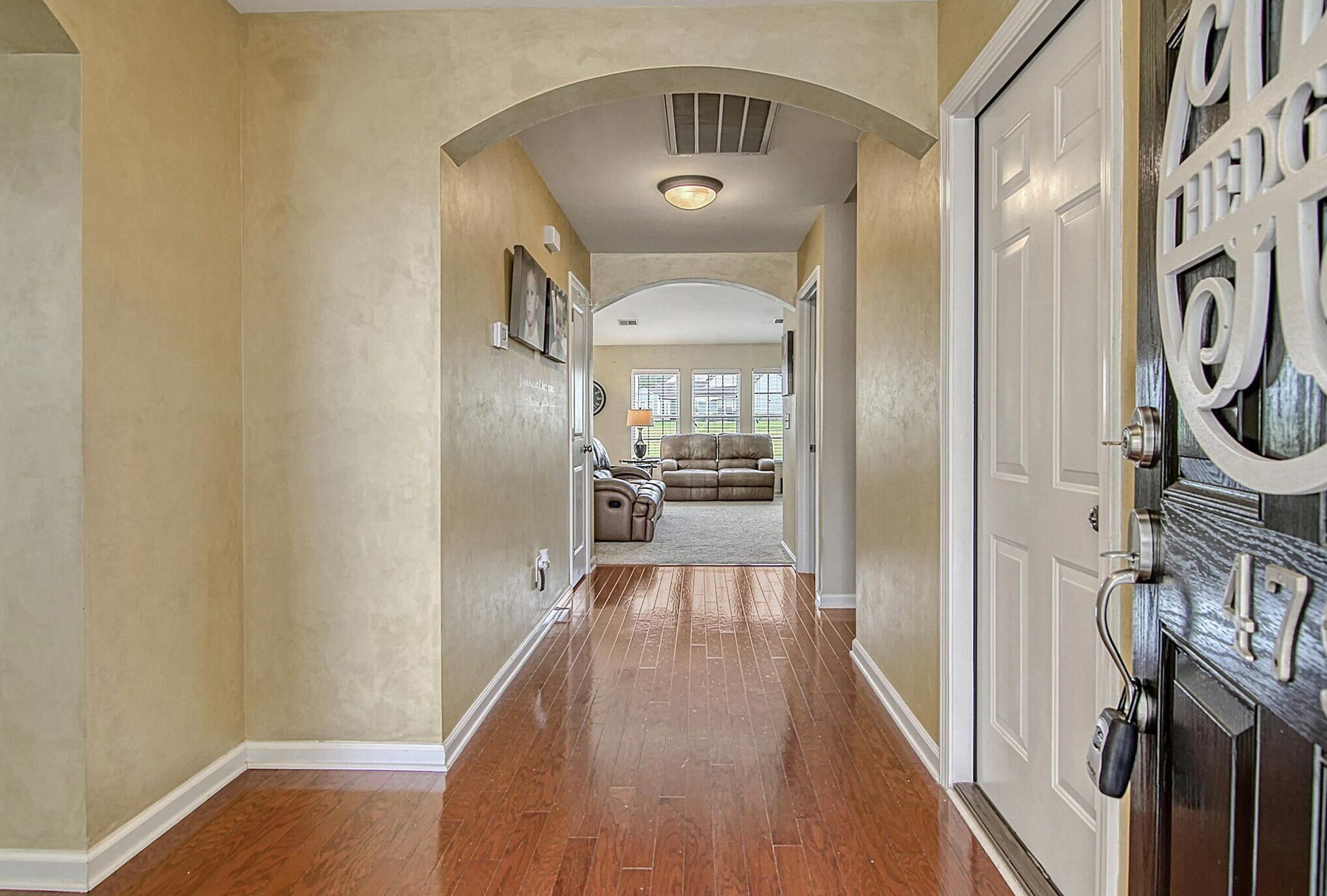 479 Dolphin Dr, Summerville SC 29485-4181 exterior