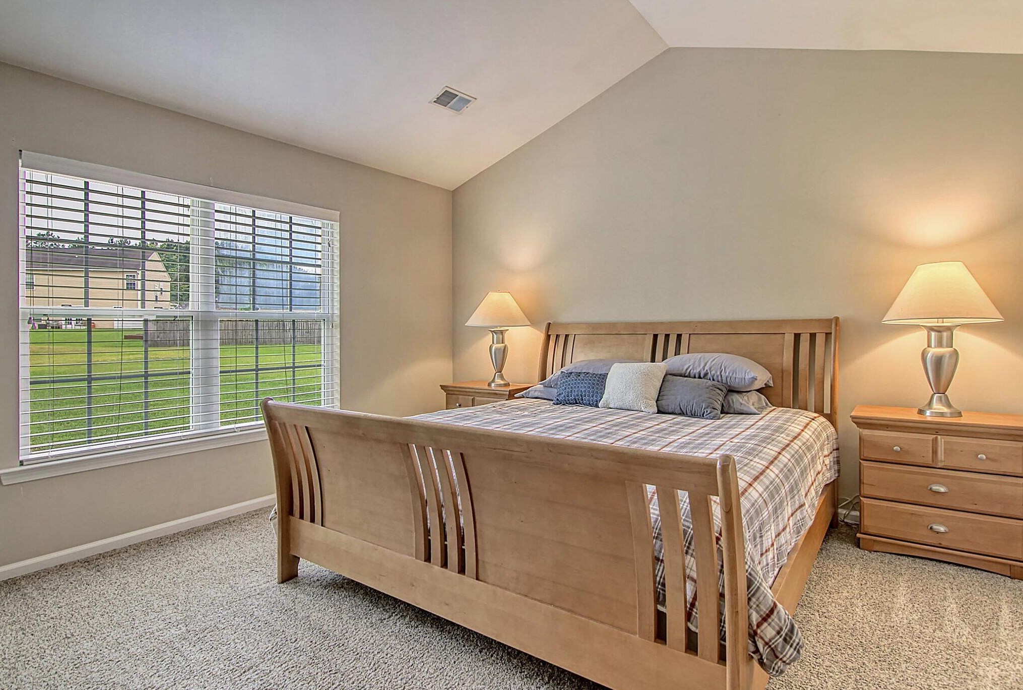 479 Dolphin Dr, Summerville SC 29485-4181 exterior