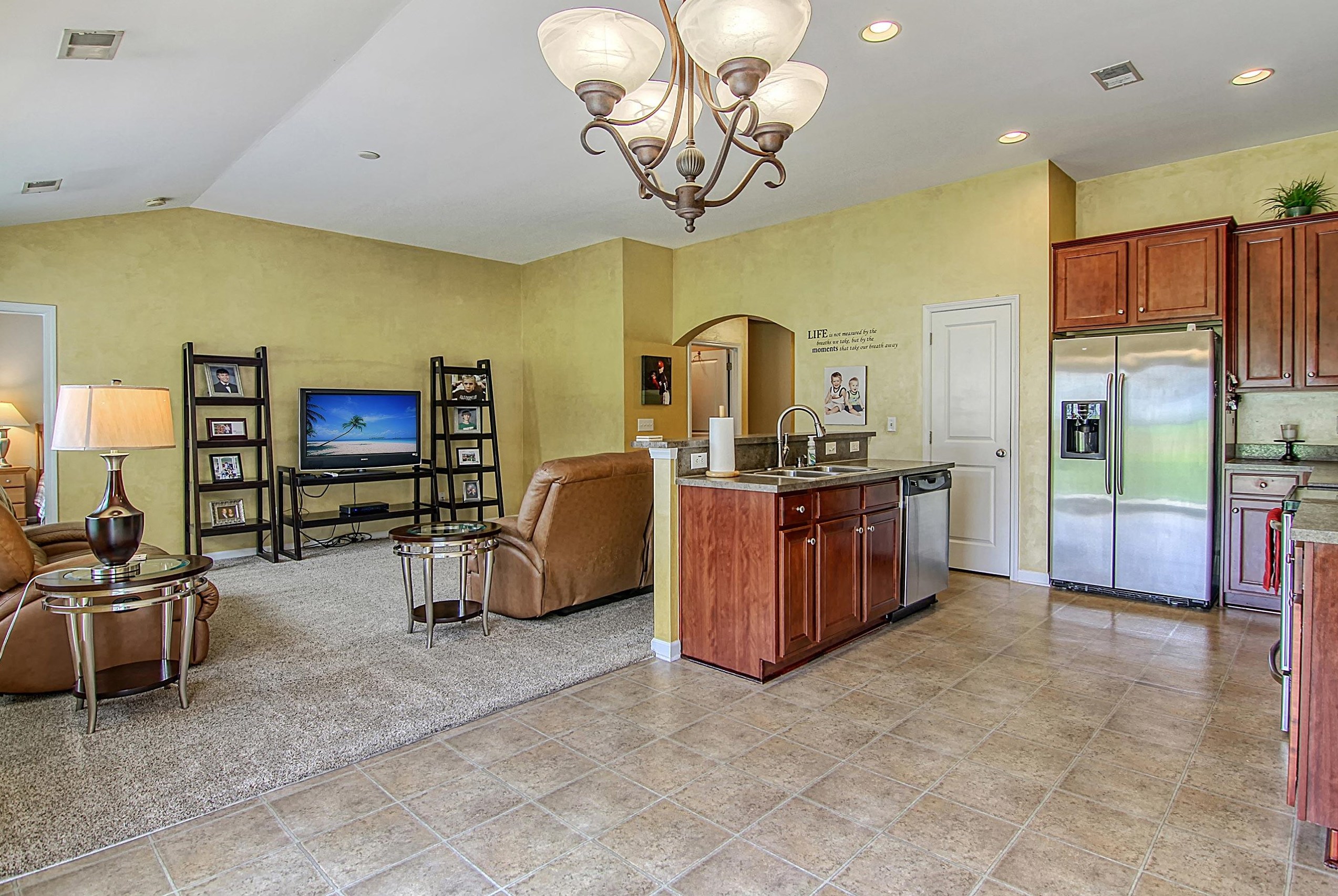 479 Dolphin Dr, Summerville SC 29485-4181 exterior