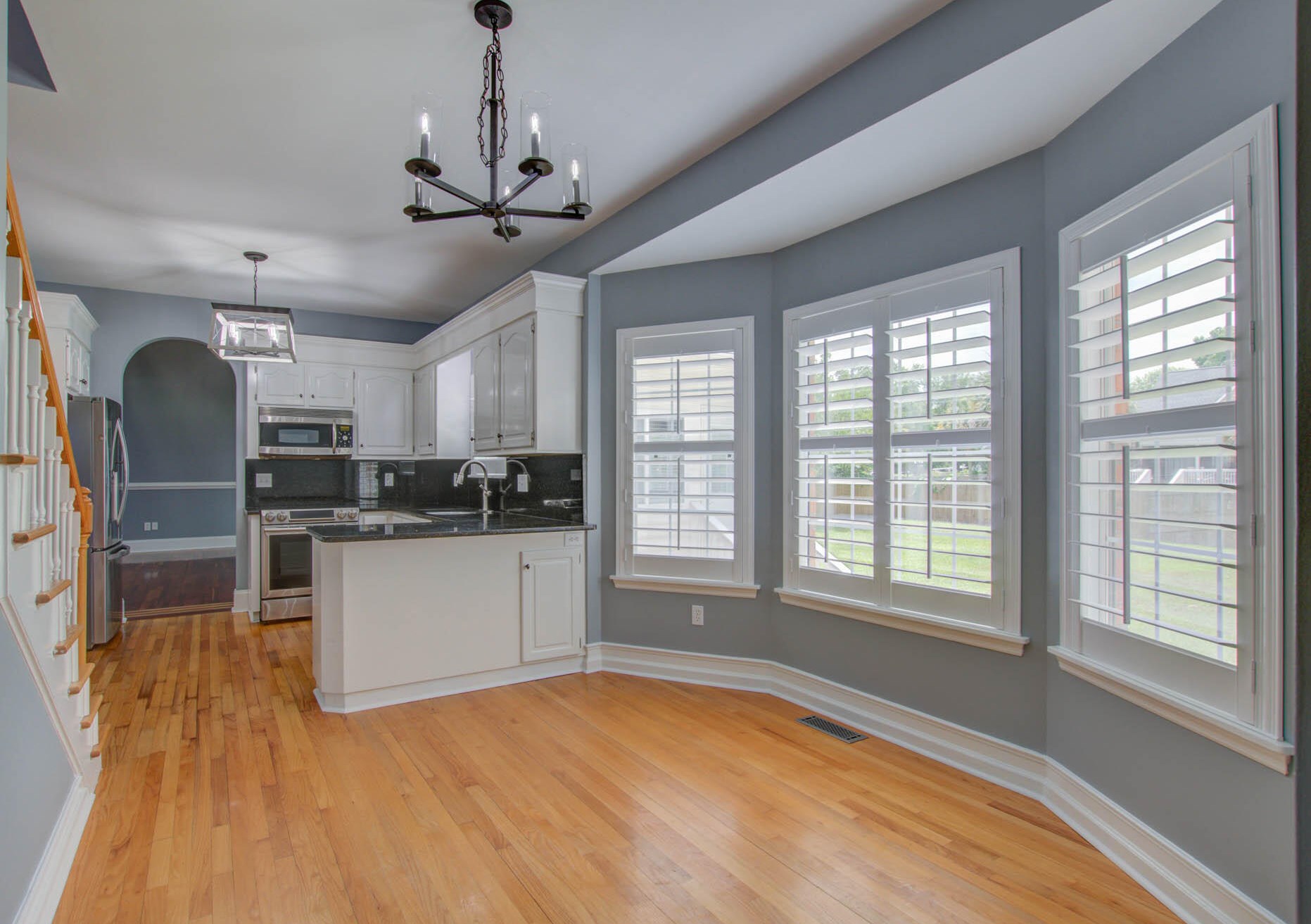 1106 Maplecrest Dr, Moncks Corner SC  29461-2951 exterior