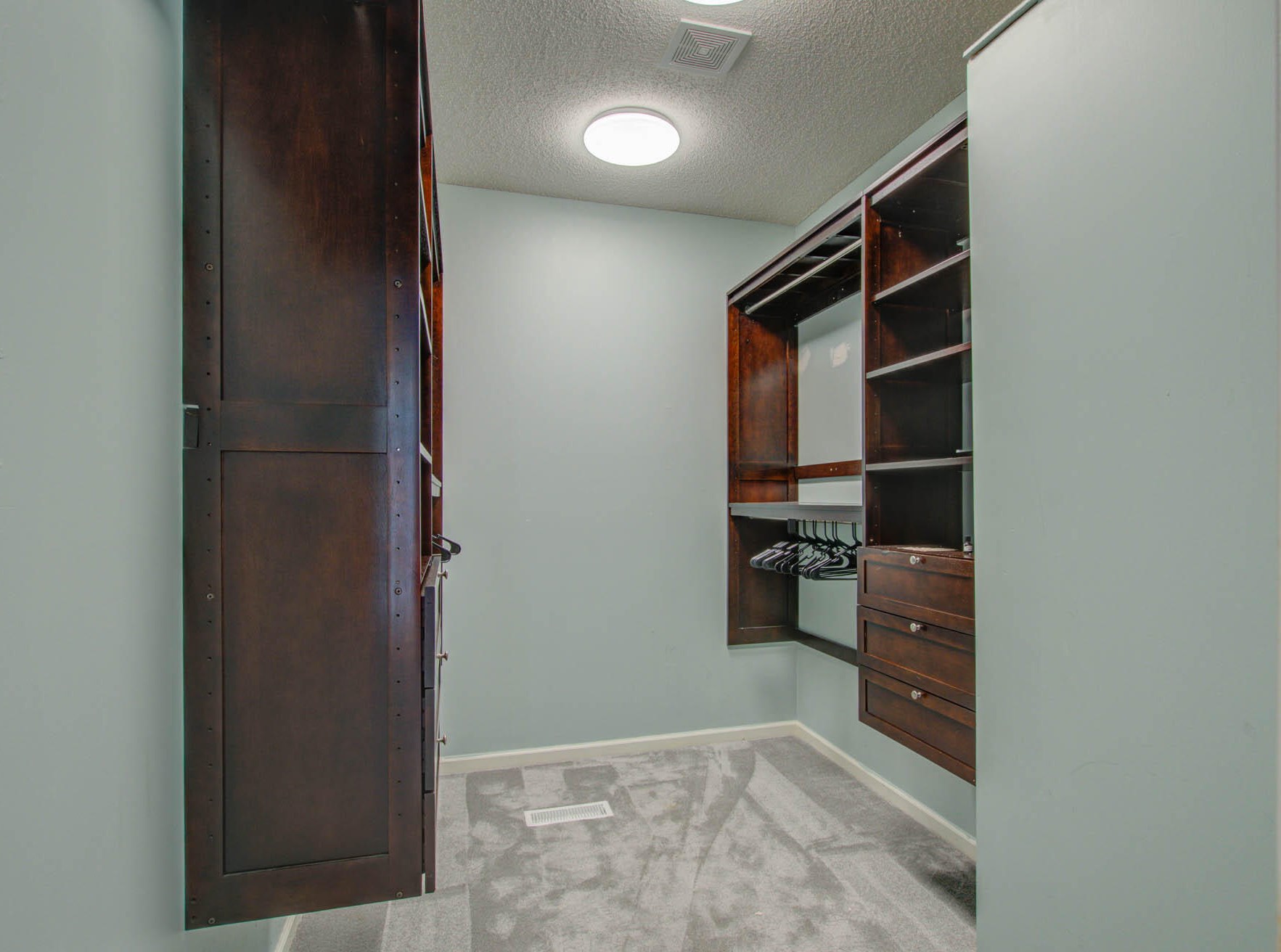 1106 Maplecrest Dr, Moncks Corner SC  29461-2951 exterior