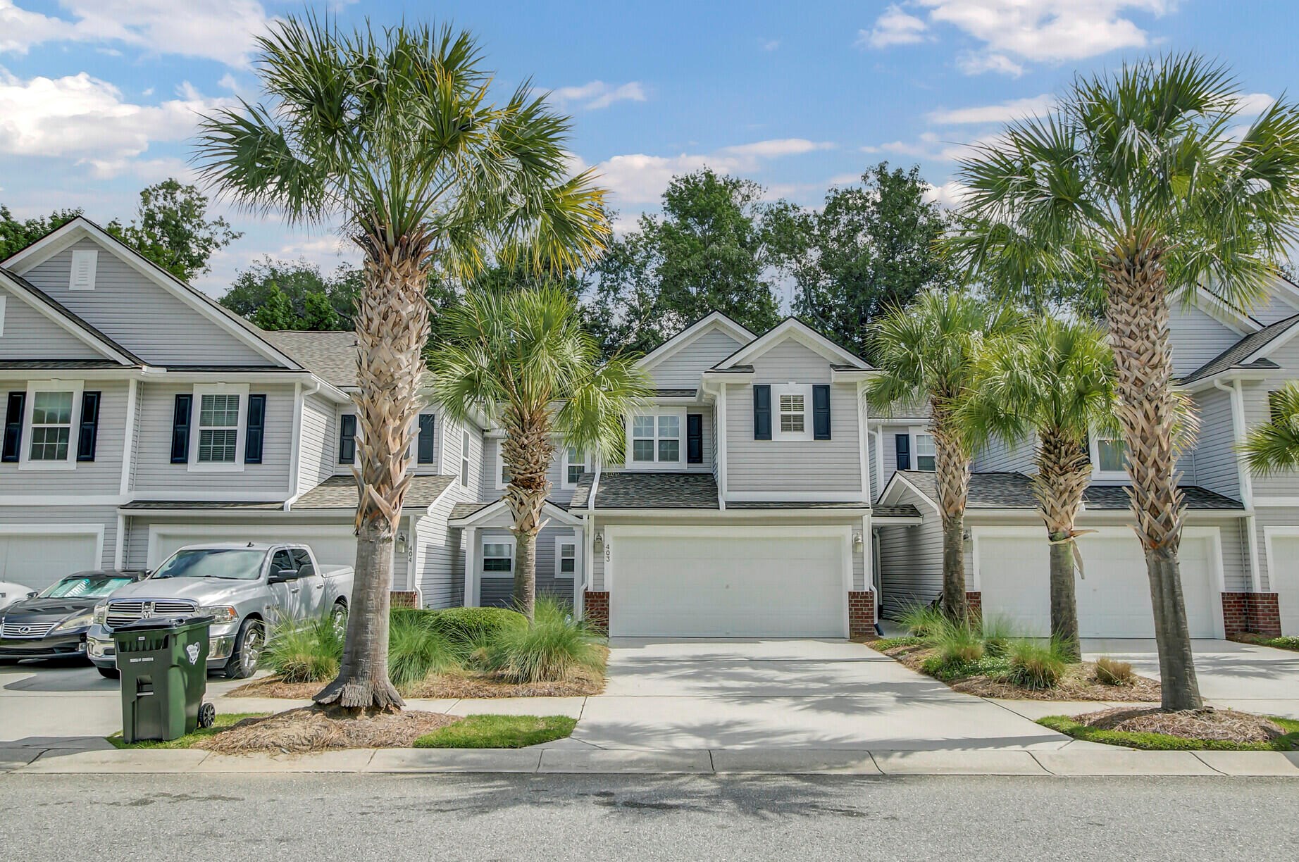 5150 Trump St, Charleston SC  29420-8380 exterior