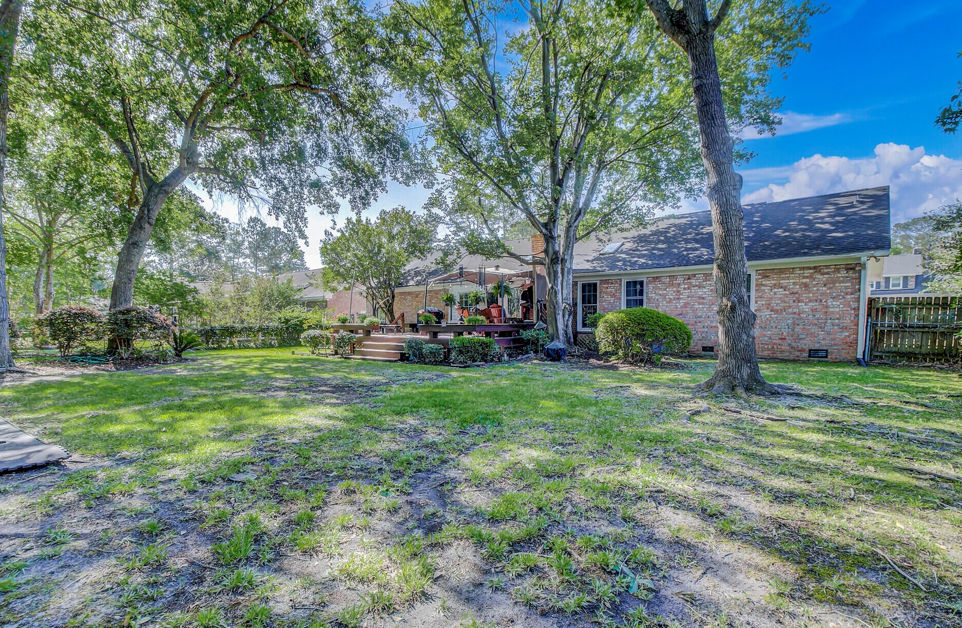 8 Sabina Ct, Charleston SC 29410-8663 exterior