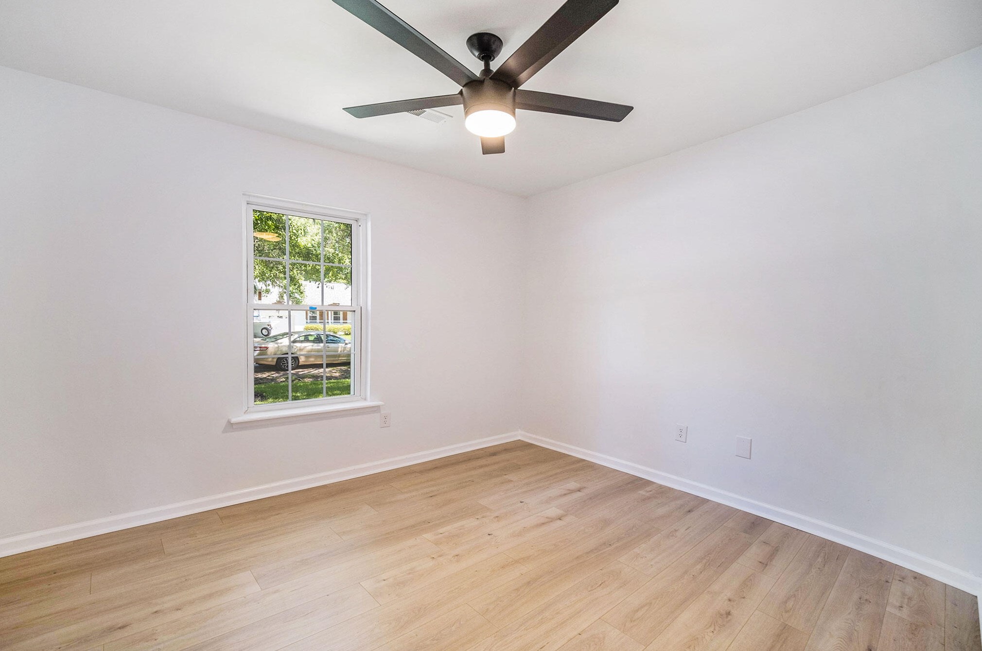 17 Paddlecreek Ave, Charleston SC  29412-2541 exterior