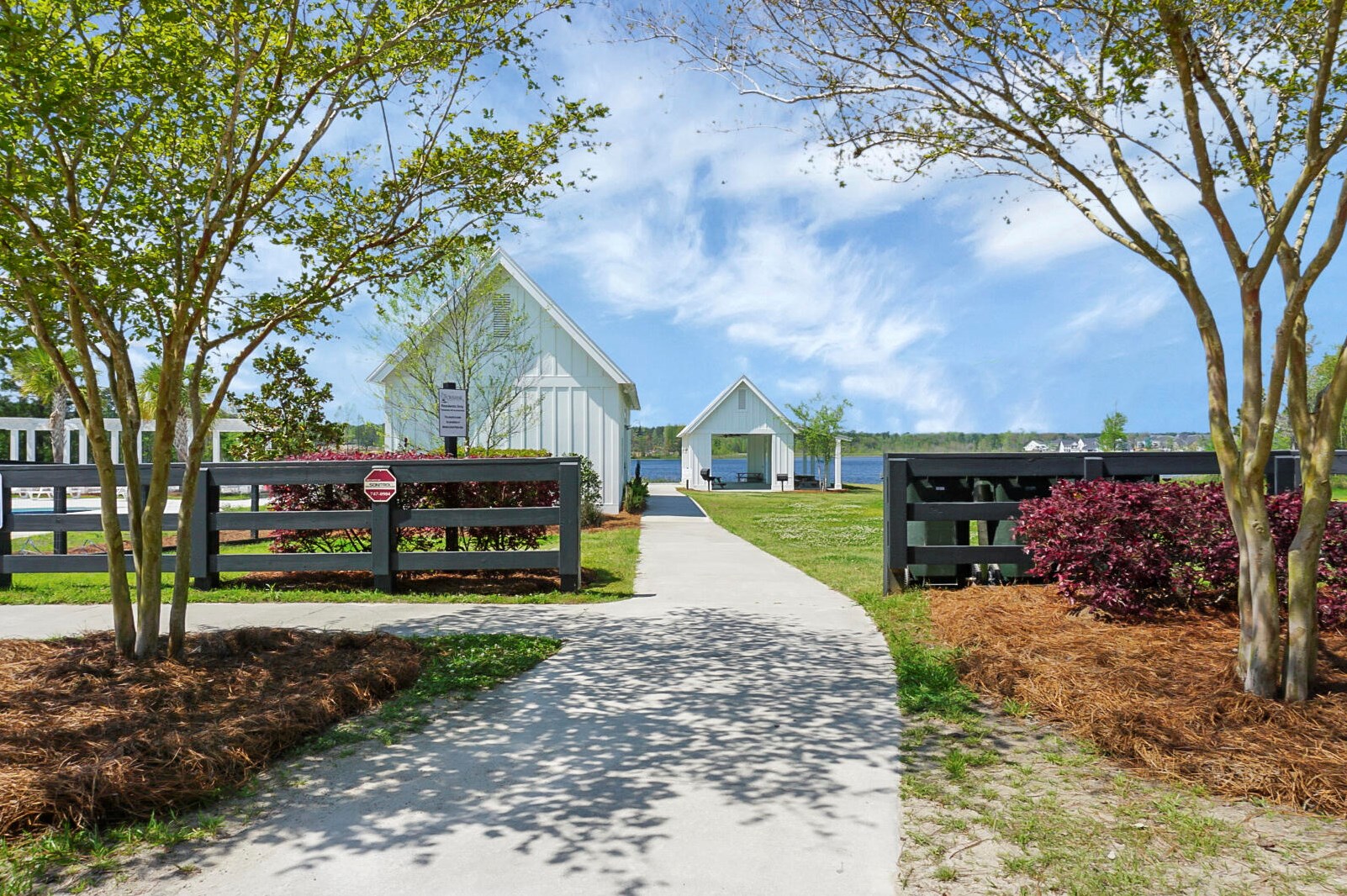 291 Red Leaf Blvd, Moncks Corner SC  29461-8881 exterior