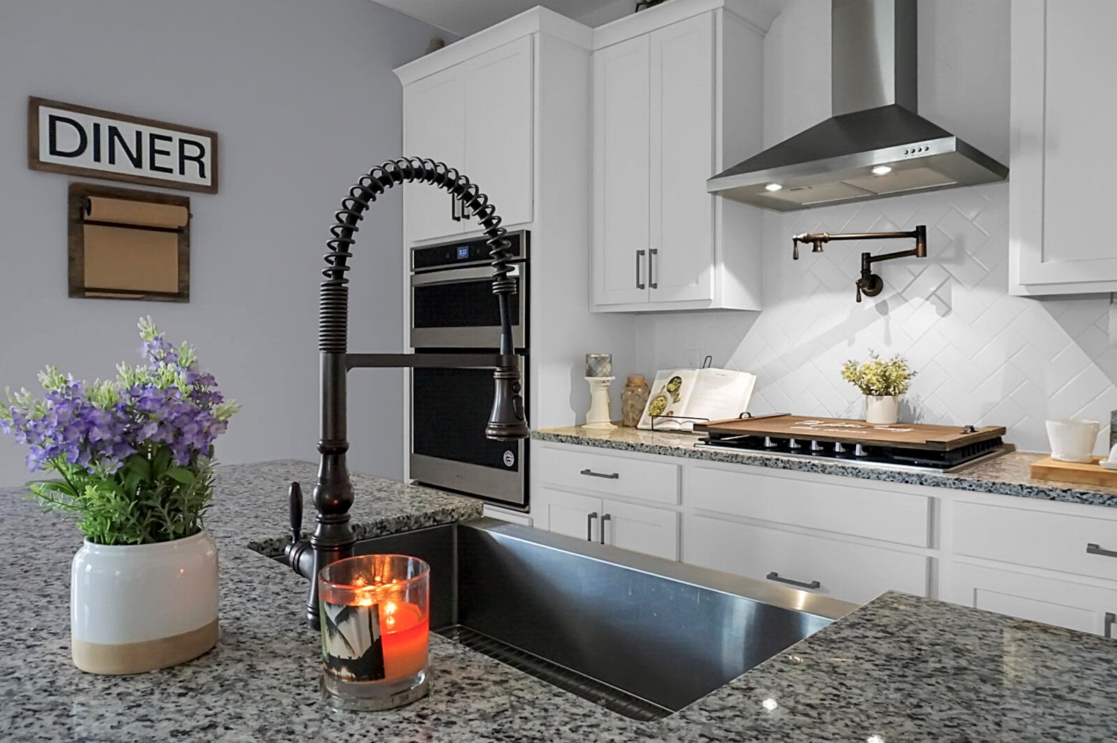 291 Red Leaf Blvd, Moncks Corner SC  29461-8881 exterior