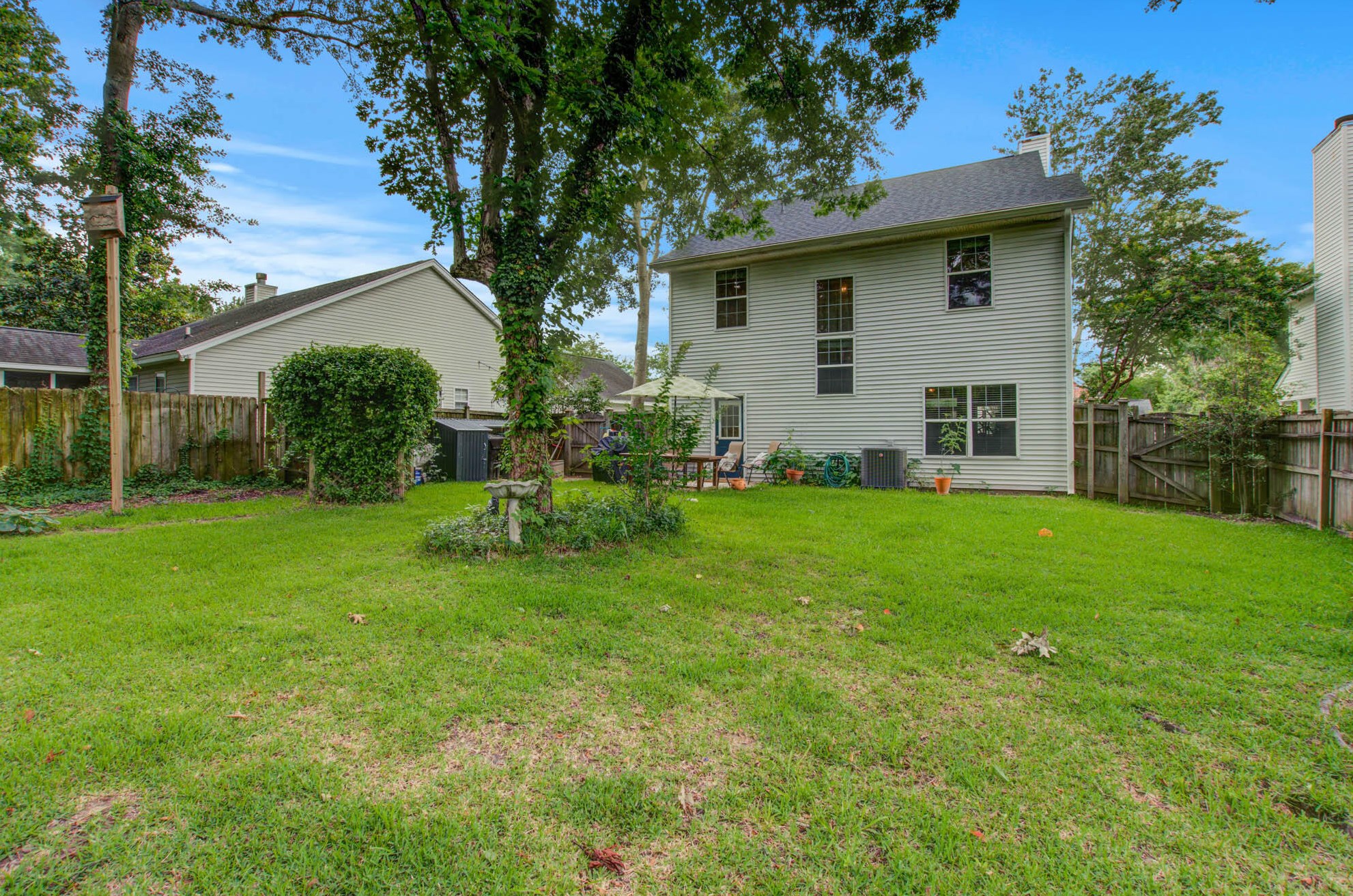 122 Hartwick Ln, Charleston SC 29445-7030 exterior