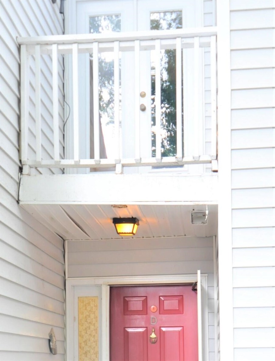 7880 Champion Way, Charleston SC 29418-2209 exterior