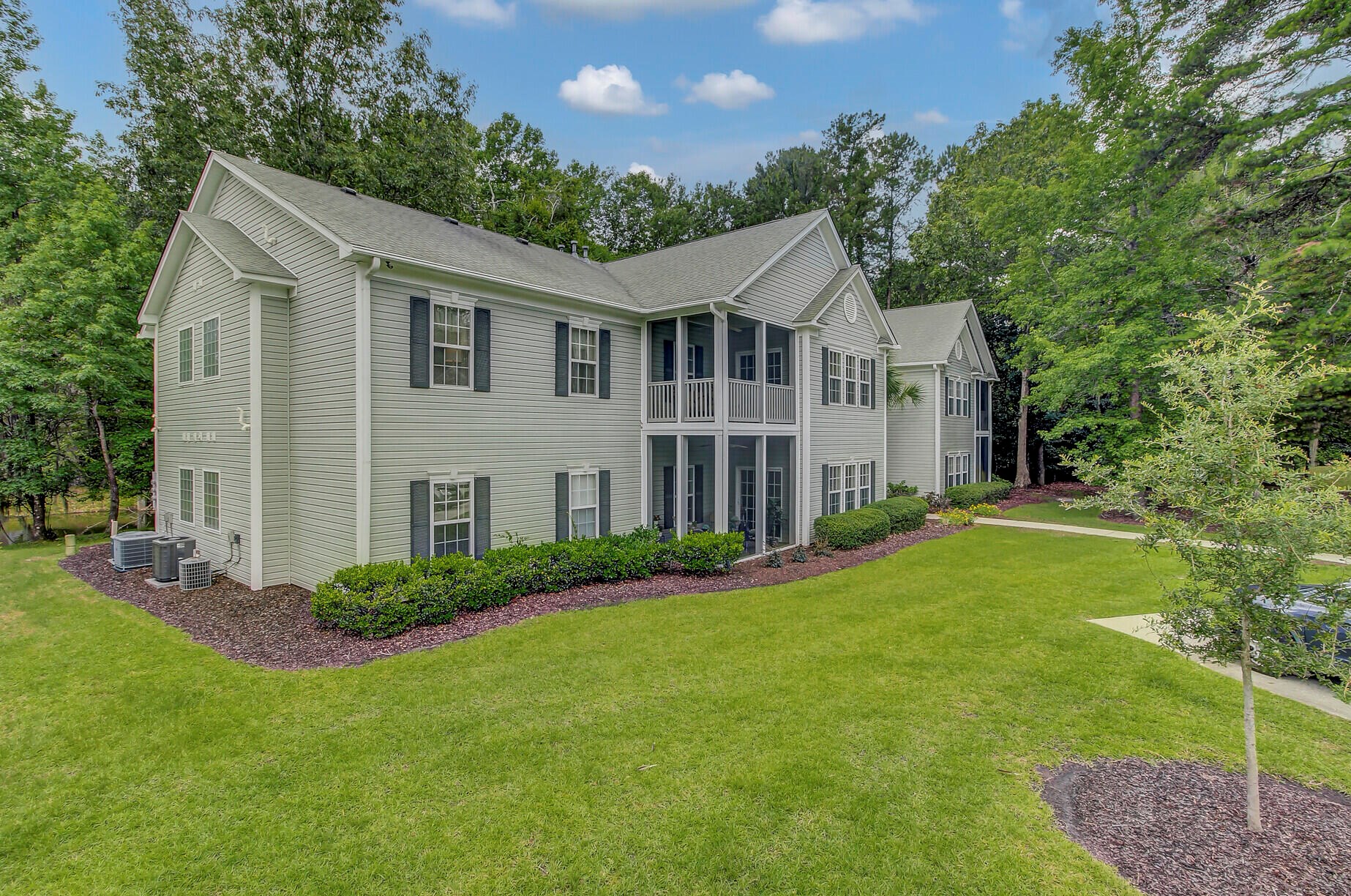 502 Elgin Ct, Charleston SC 29414-9097 exterior