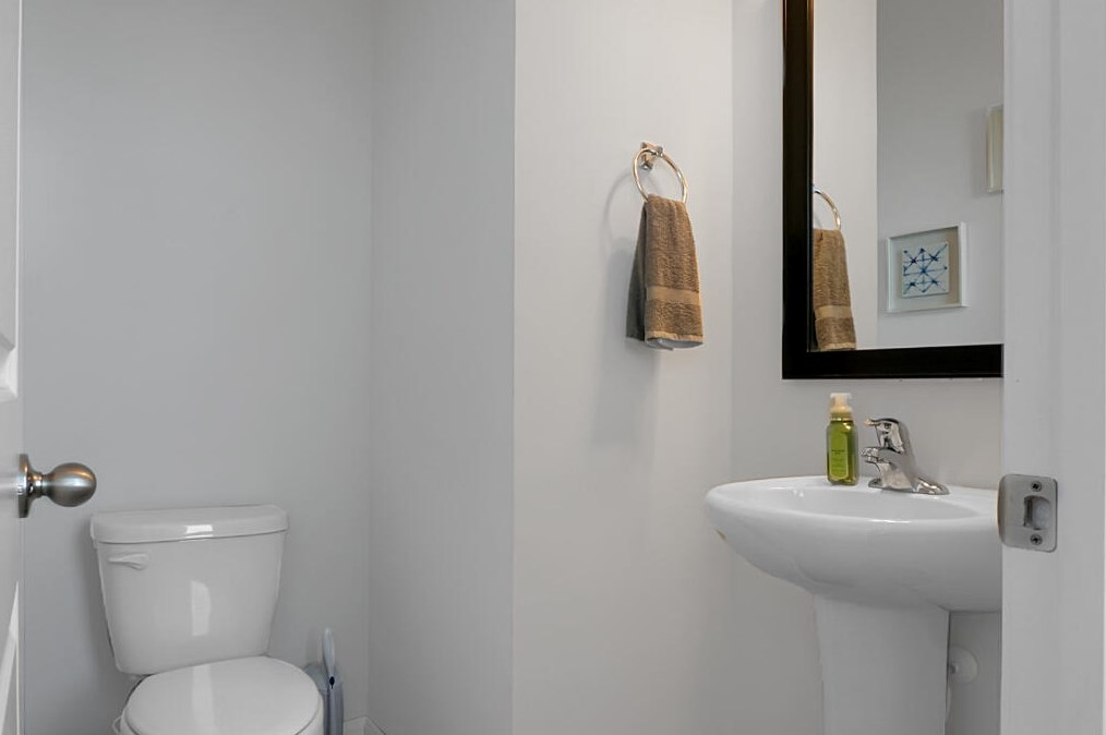 315 Red Leaf Blvd, Moncks Corner SC  29461 exterior