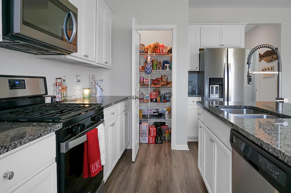 315 Red Leaf Blvd, Moncks Corner SC  29461 exterior