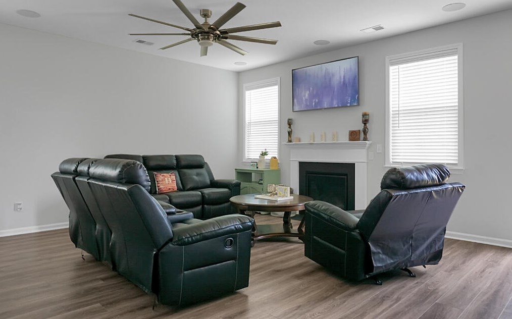 315 Red Leaf Blvd, Moncks Corner SC  29461 exterior