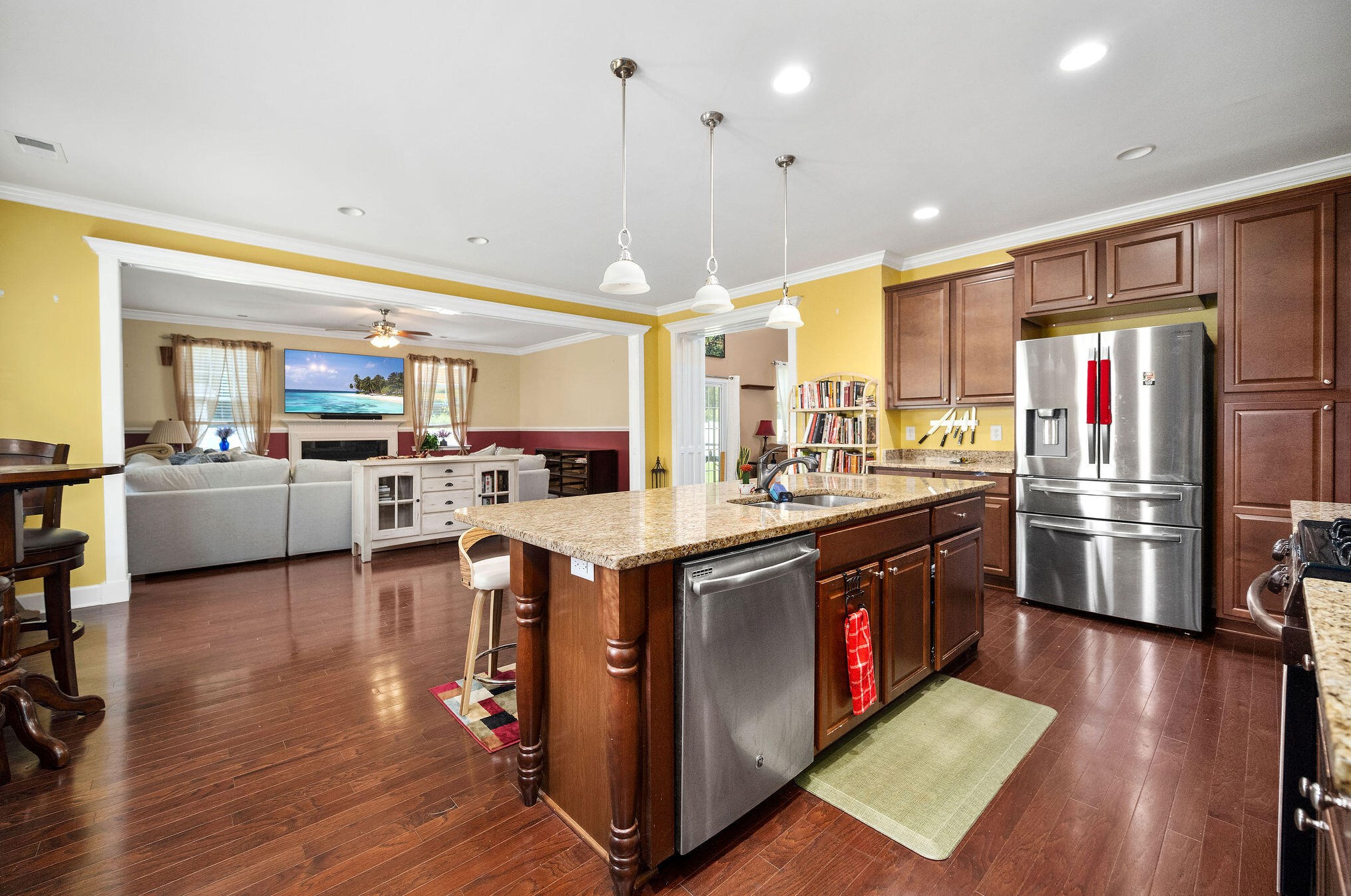 113 Blackwater Way, Moncks Corner SC  29461-6483 exterior